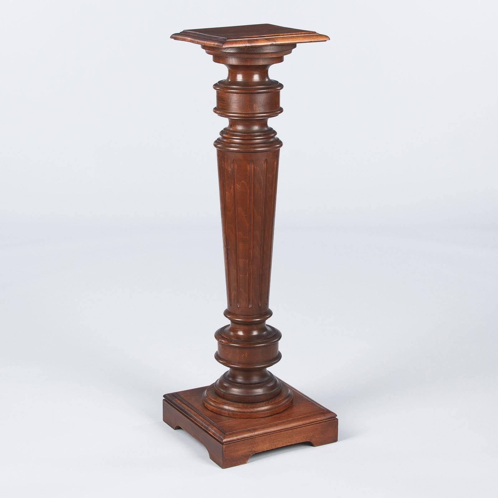 Louis XVI Style Walnut Pedestal, circa 1900s 4