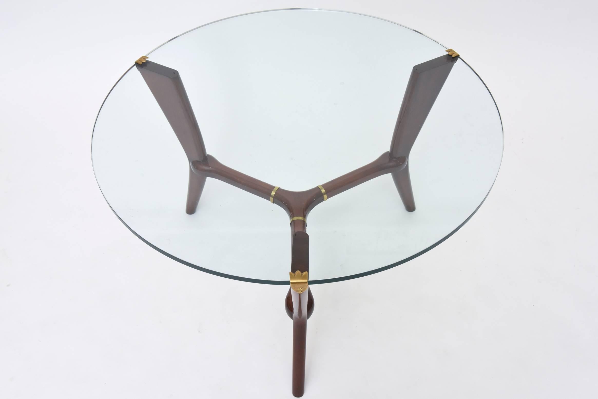 Midcentury Osvaldo Borsani Italian Modern Walnut, Brass and Glass Table 6