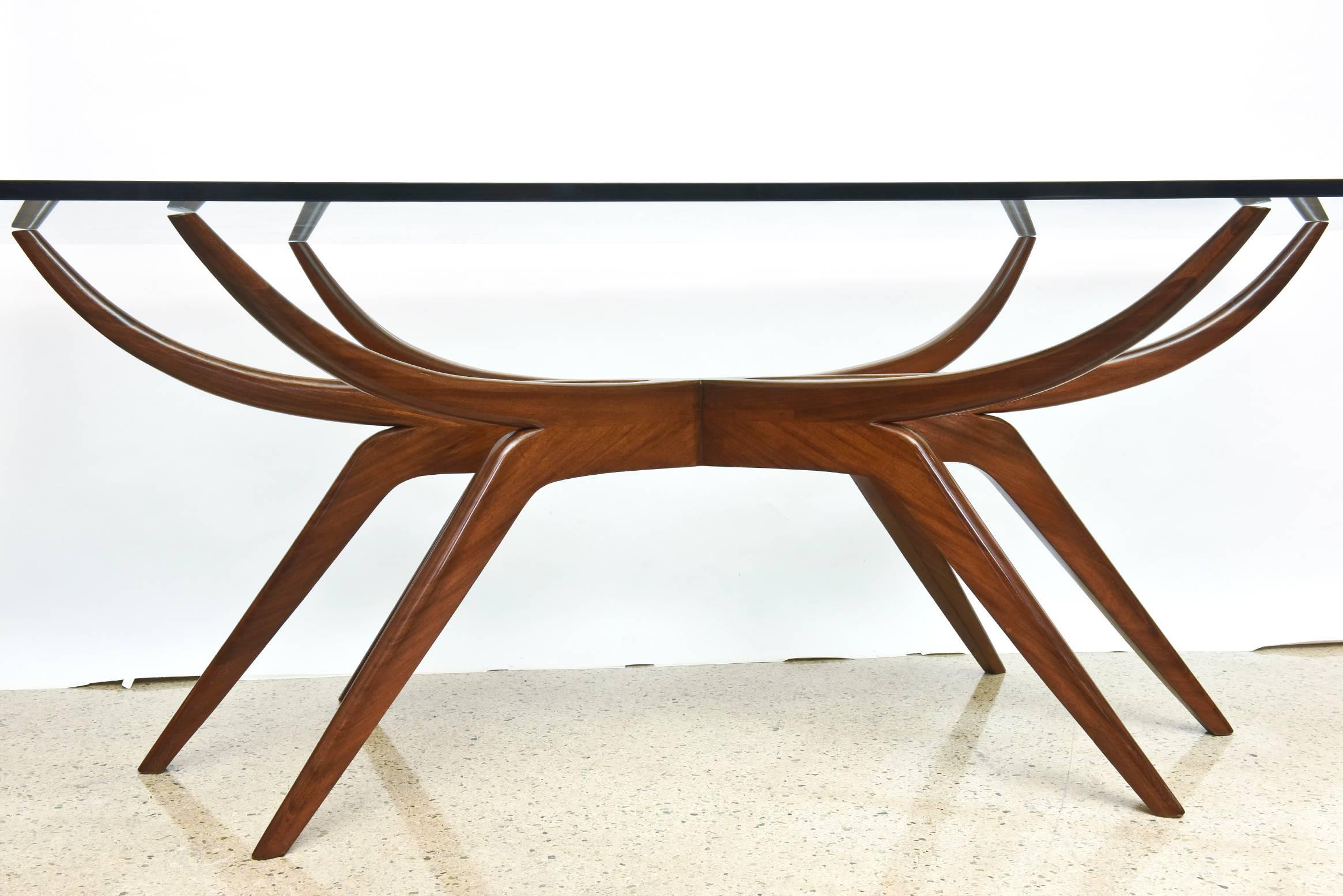 Italian Modern Mahogany and Glass Dining Table, attributed to Carlo de Carli In Excellent Condition In Hollywood, FL