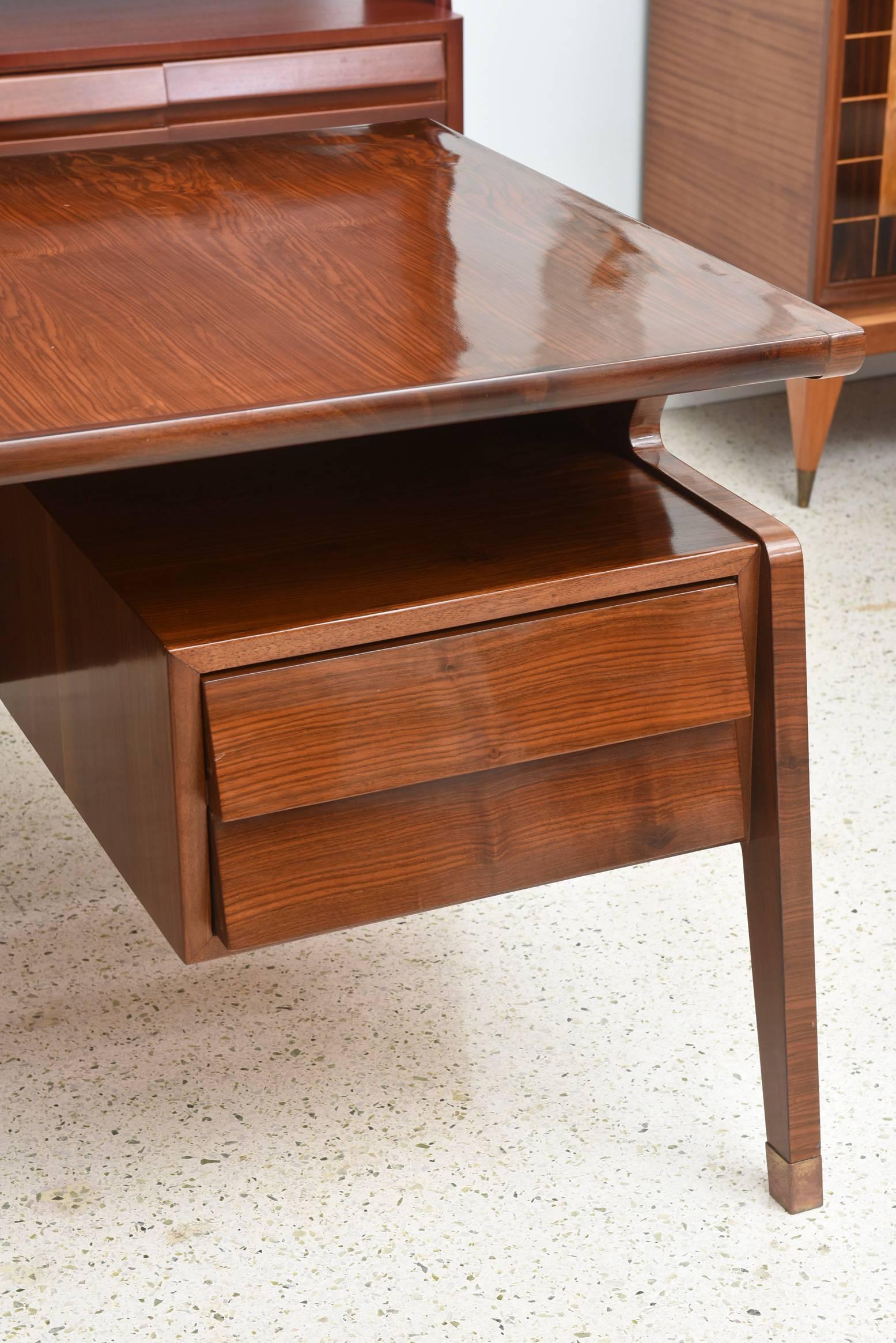 Mid-20th Century Fine Italian Modern Rosewood Desk, Guglielmo Ulrich For Sale