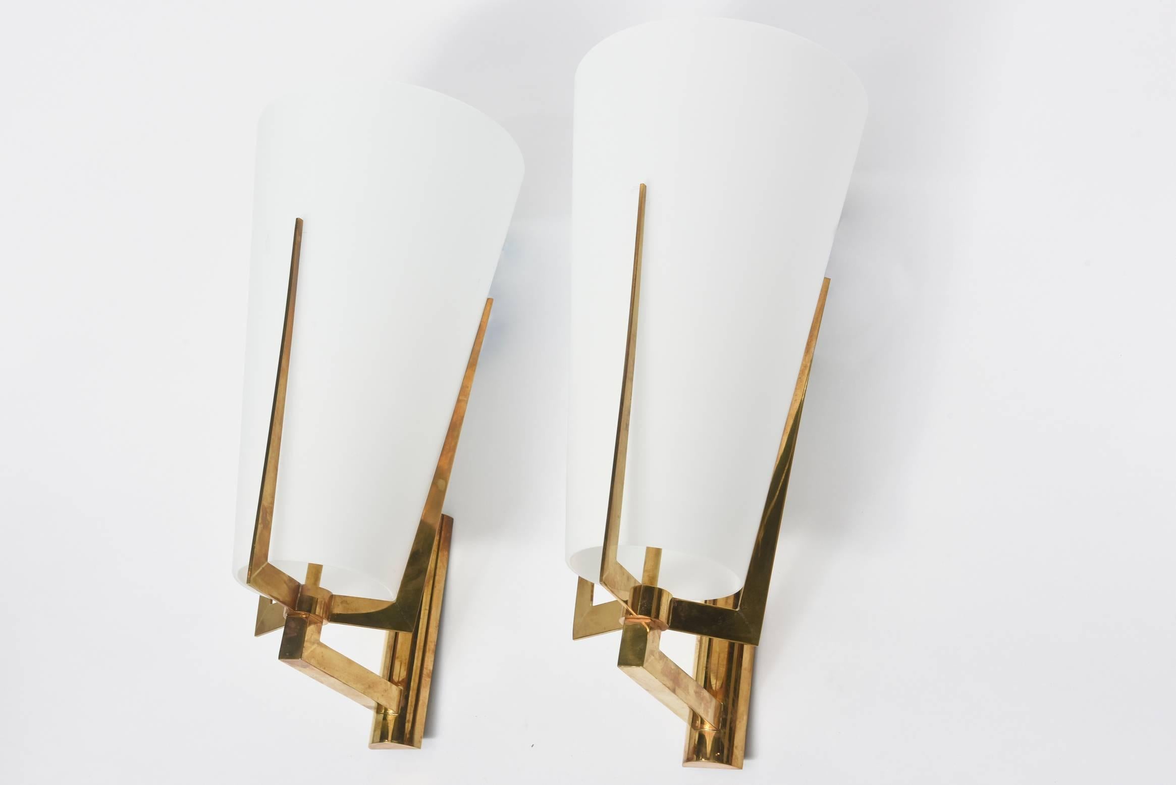 Italian Set of Four Large Stilnovo Brass and Frosted Glass Wall Lights, Italy
