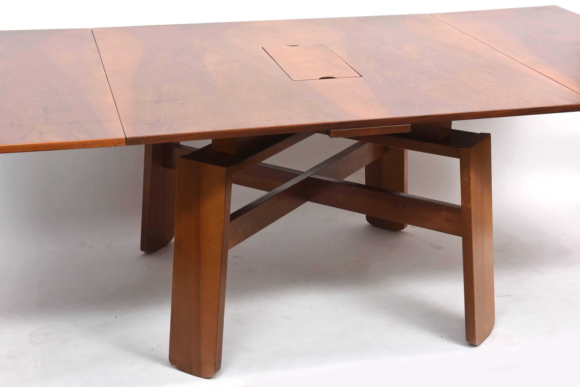 Italian Modern Extension Dining Table, Silvio Coppola In Excellent Condition For Sale In Hollywood, FL