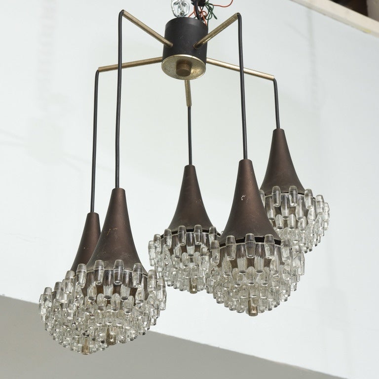 Italian Modern Five-Light Bronze and Glass Chandelier Manner of Max Ingrand In Excellent Condition For Sale In Hollywood, FL
