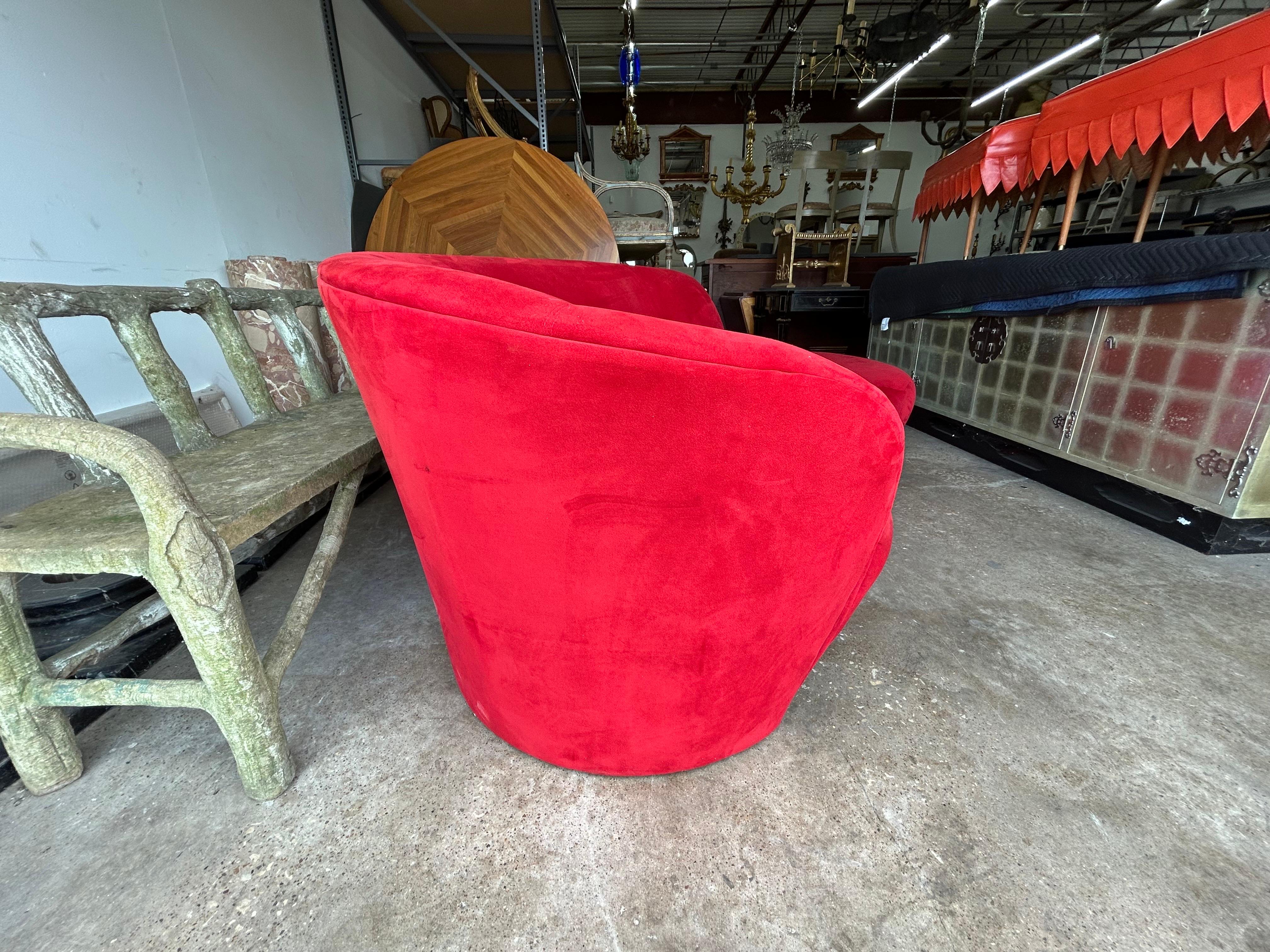 Vladimir Kagan for Directional Serpentine Sofa For Sale 3