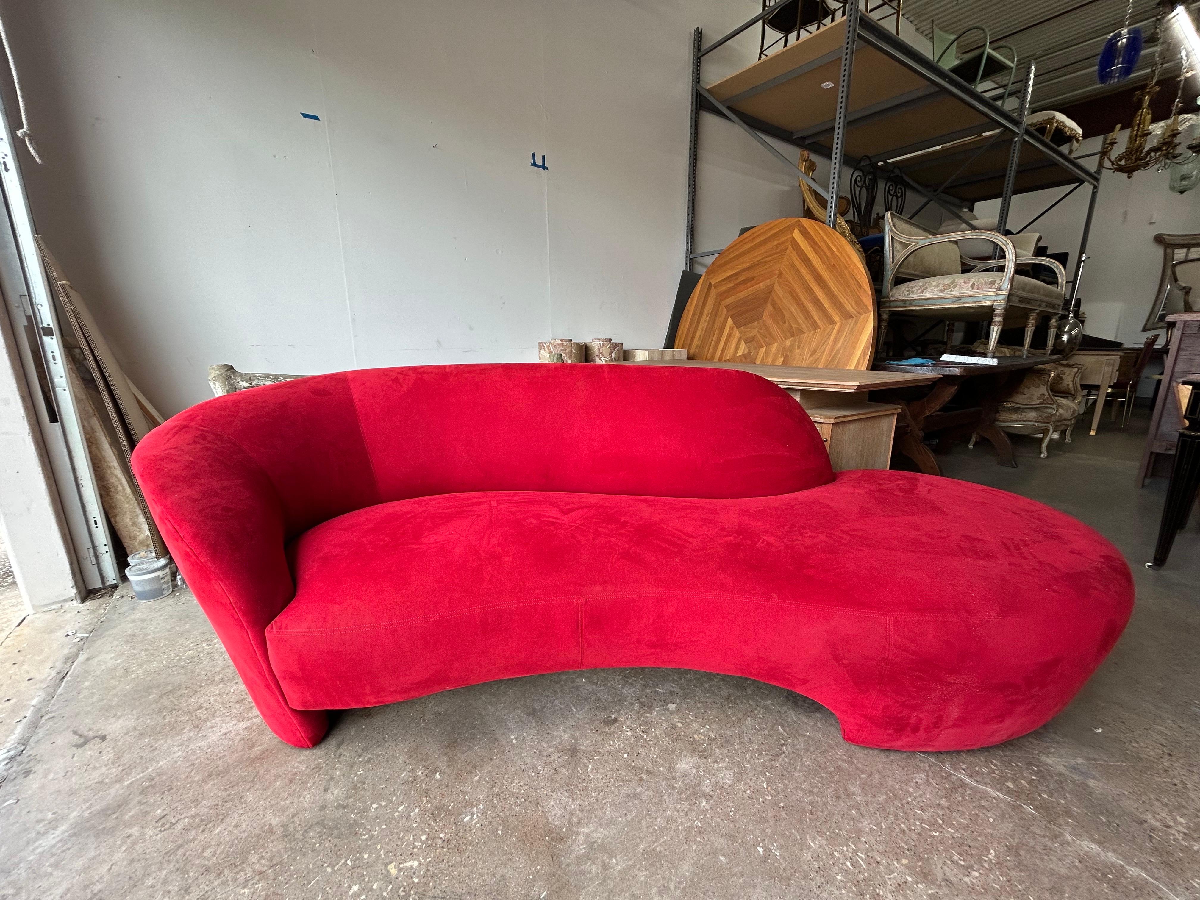 Vladimir Kagan for Directional Serpentine Sofa For Sale 5