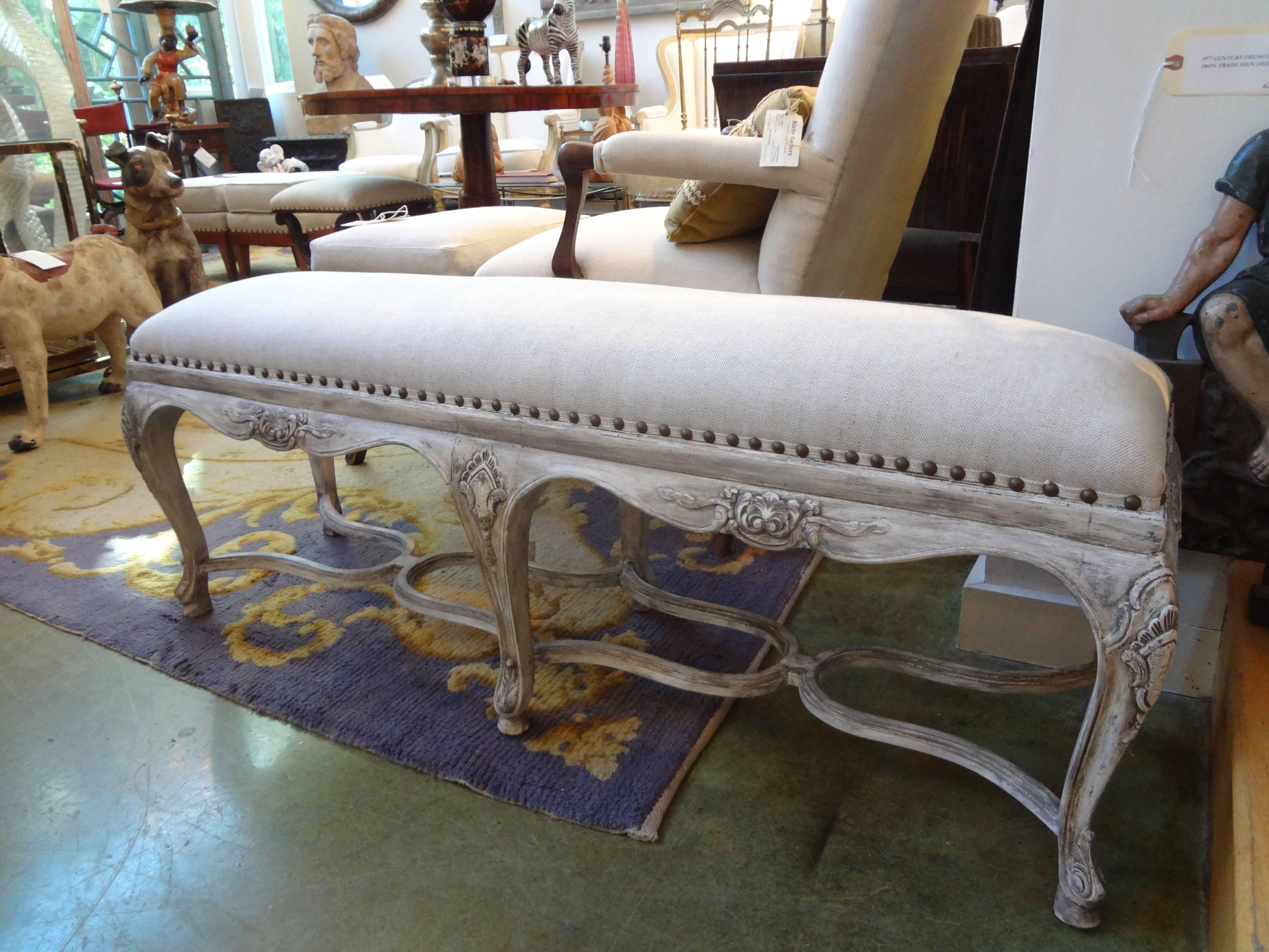 Antique French Louis XIV Style Painted Banquette In Good Condition In Houston, TX