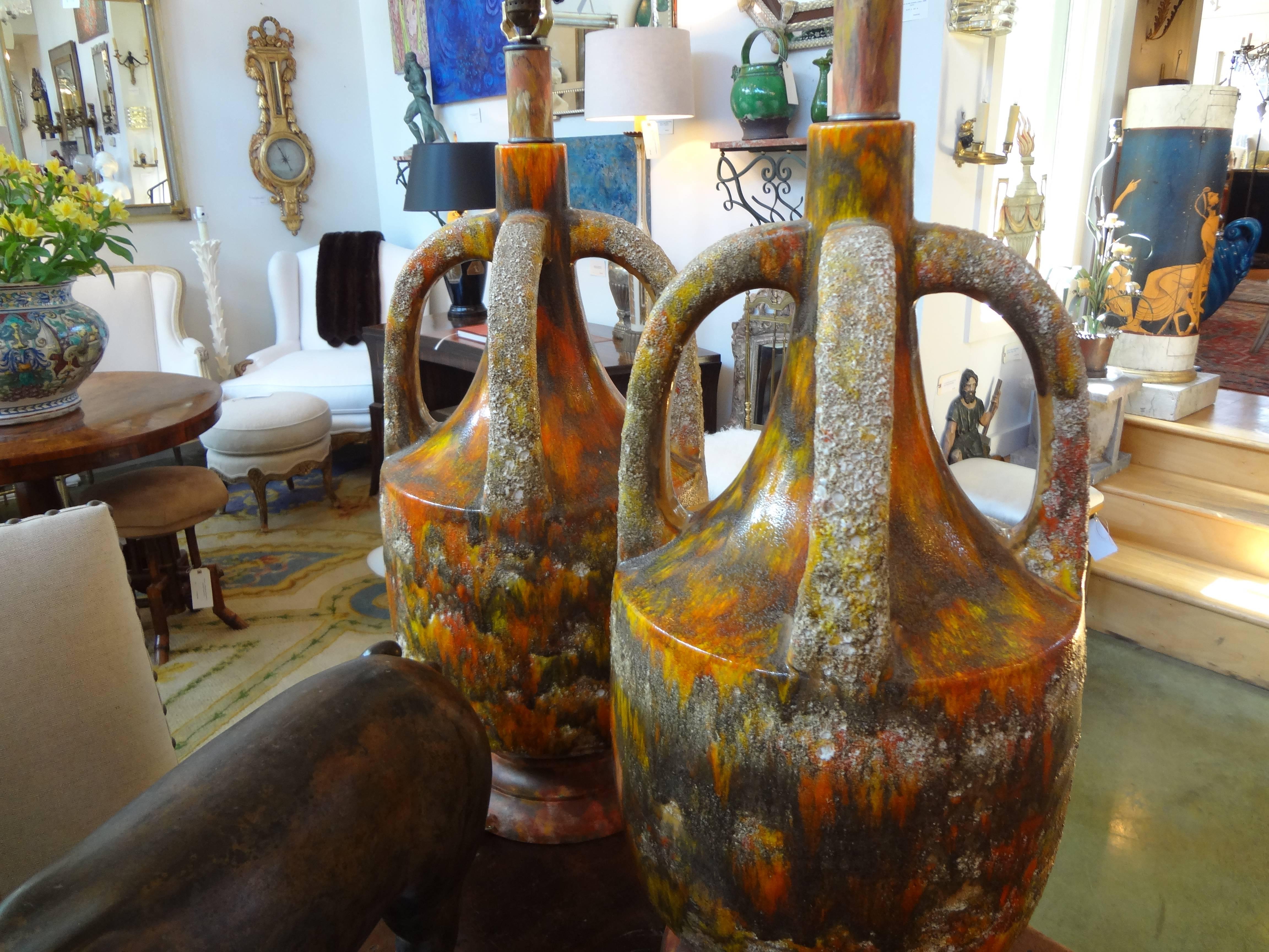 Mid-20th Century Large Pair Of Italian Glazed Pottery Lava Lamps With Handles 31