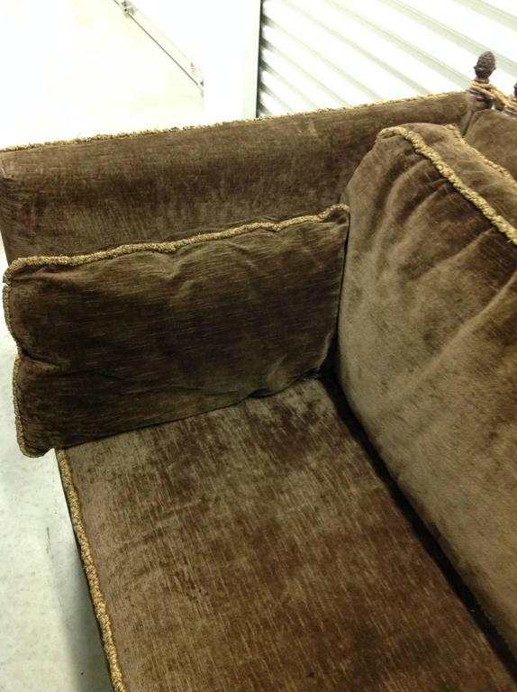 Handsome and Comfortable Knole Sofa at 1stDibs