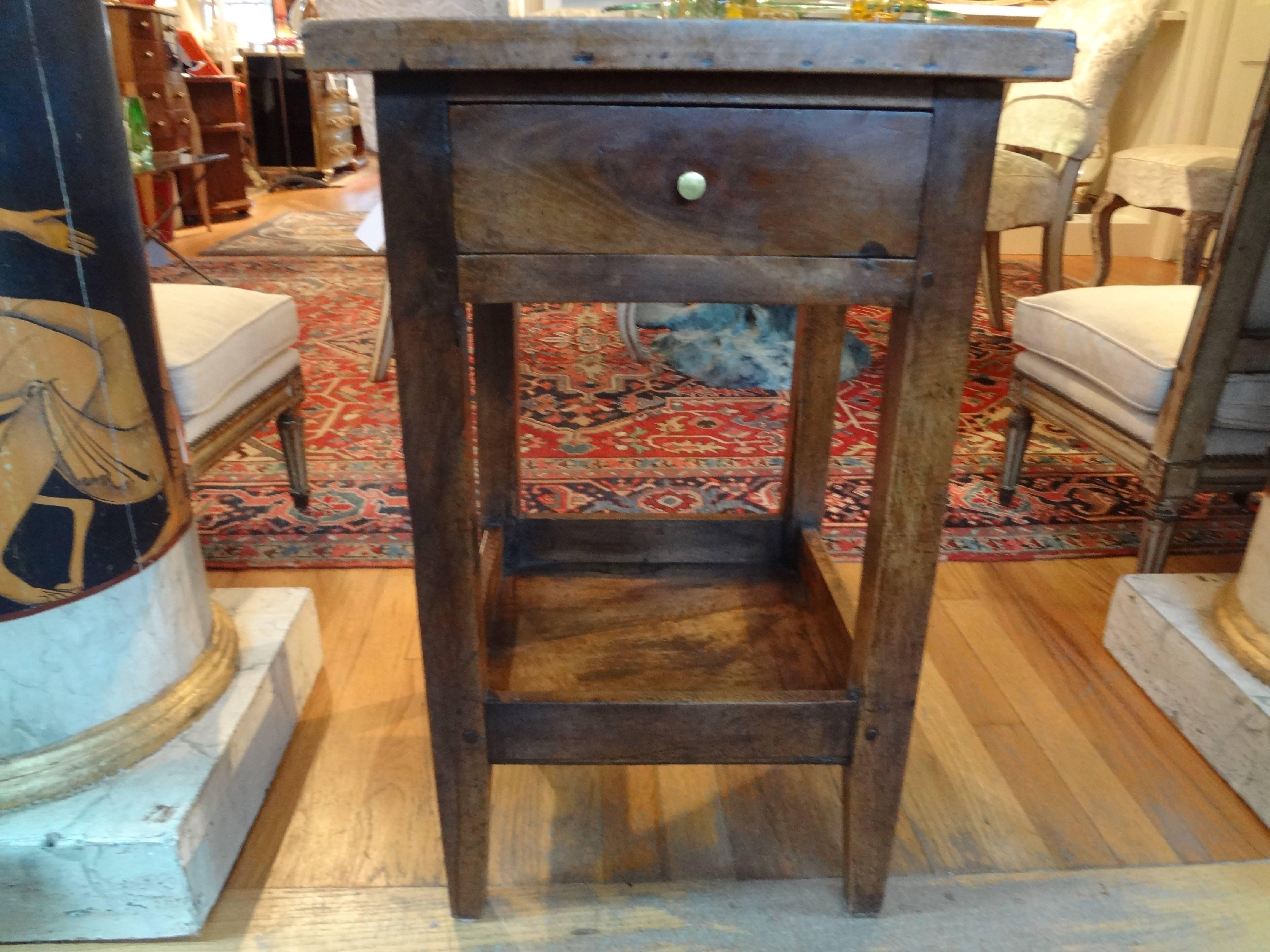 19th Century French  Louis Philippe Walnut Table For Sale 1