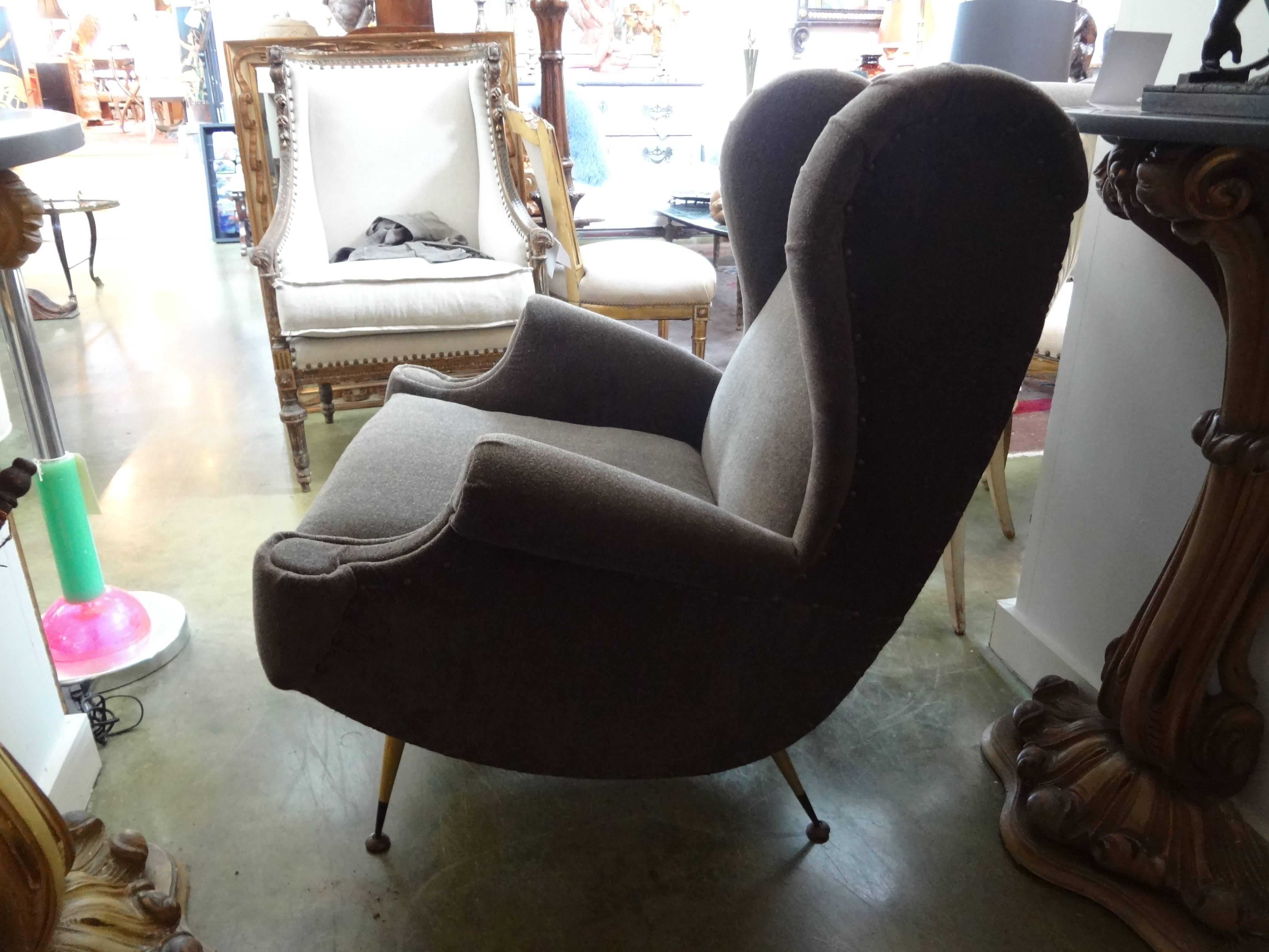 Pair of Midcentury Italian Gio Ponti Inspired Lounge Chairs or Armchairs In Good Condition In Houston, TX