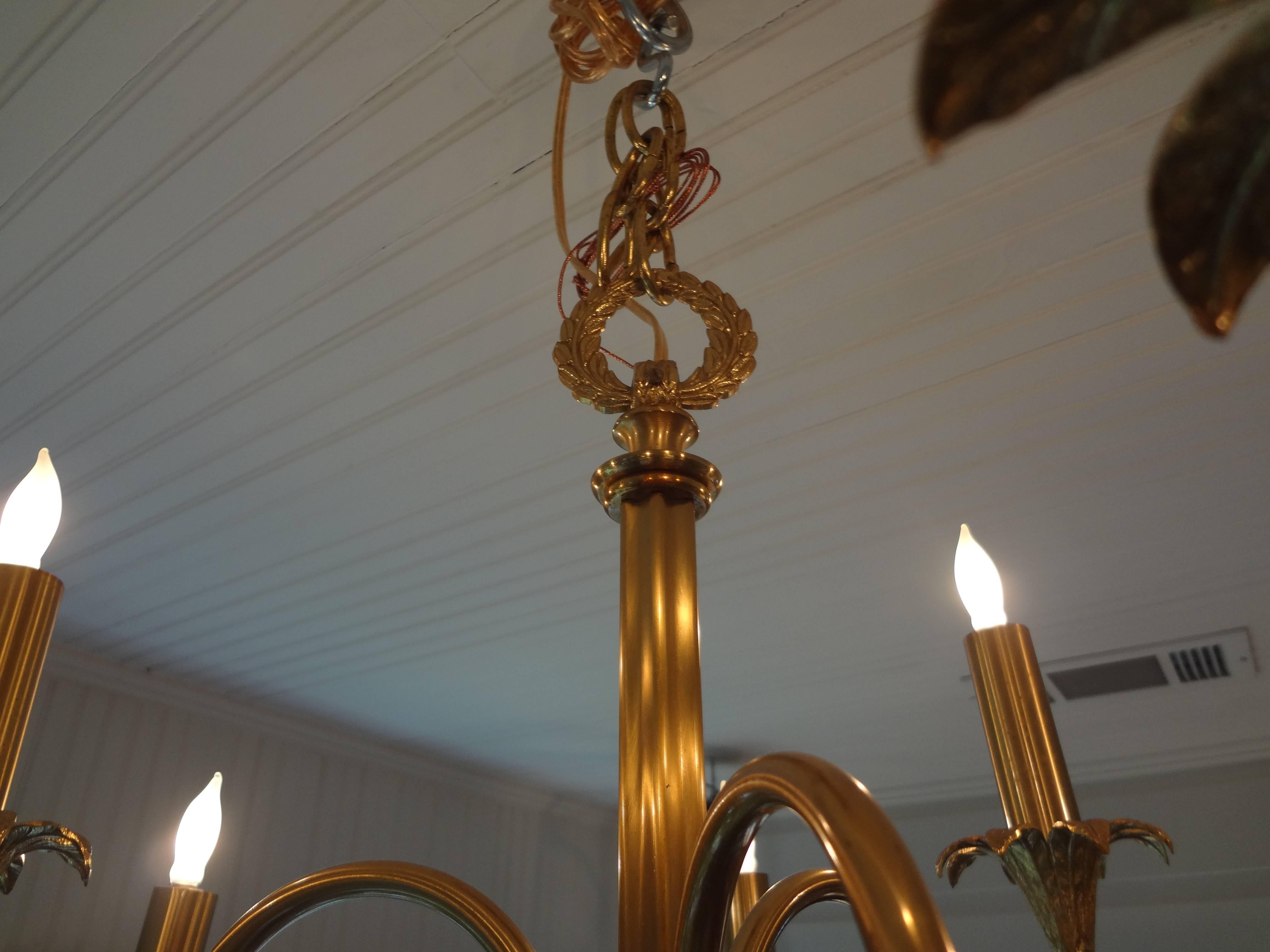 Mid-20th Century Italian Midcentury Stilnovo Style Nine-Light Brass Chandelier