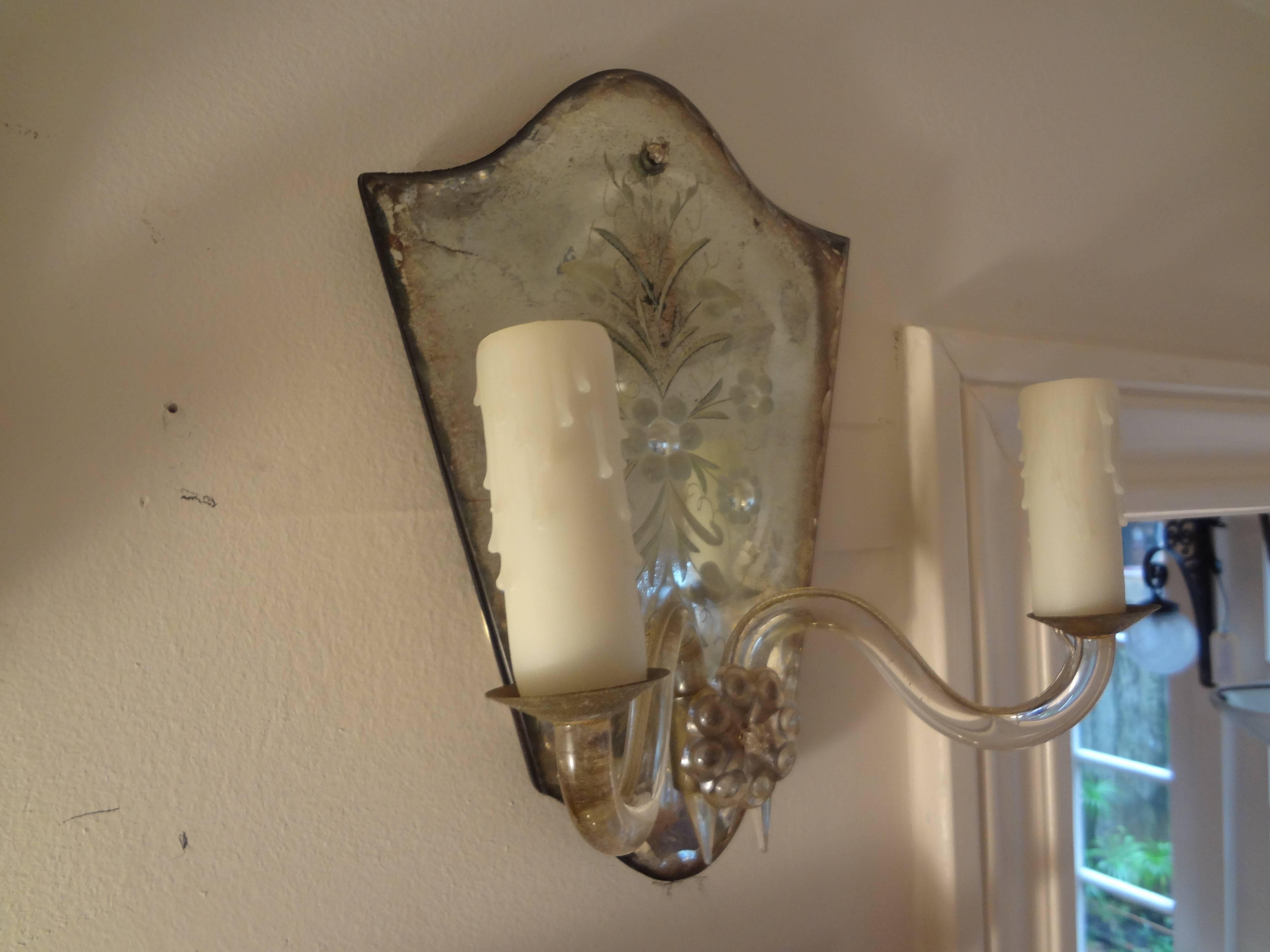 Pair of Venetian Etched Mirrored Sconces In Good Condition In Houston, TX