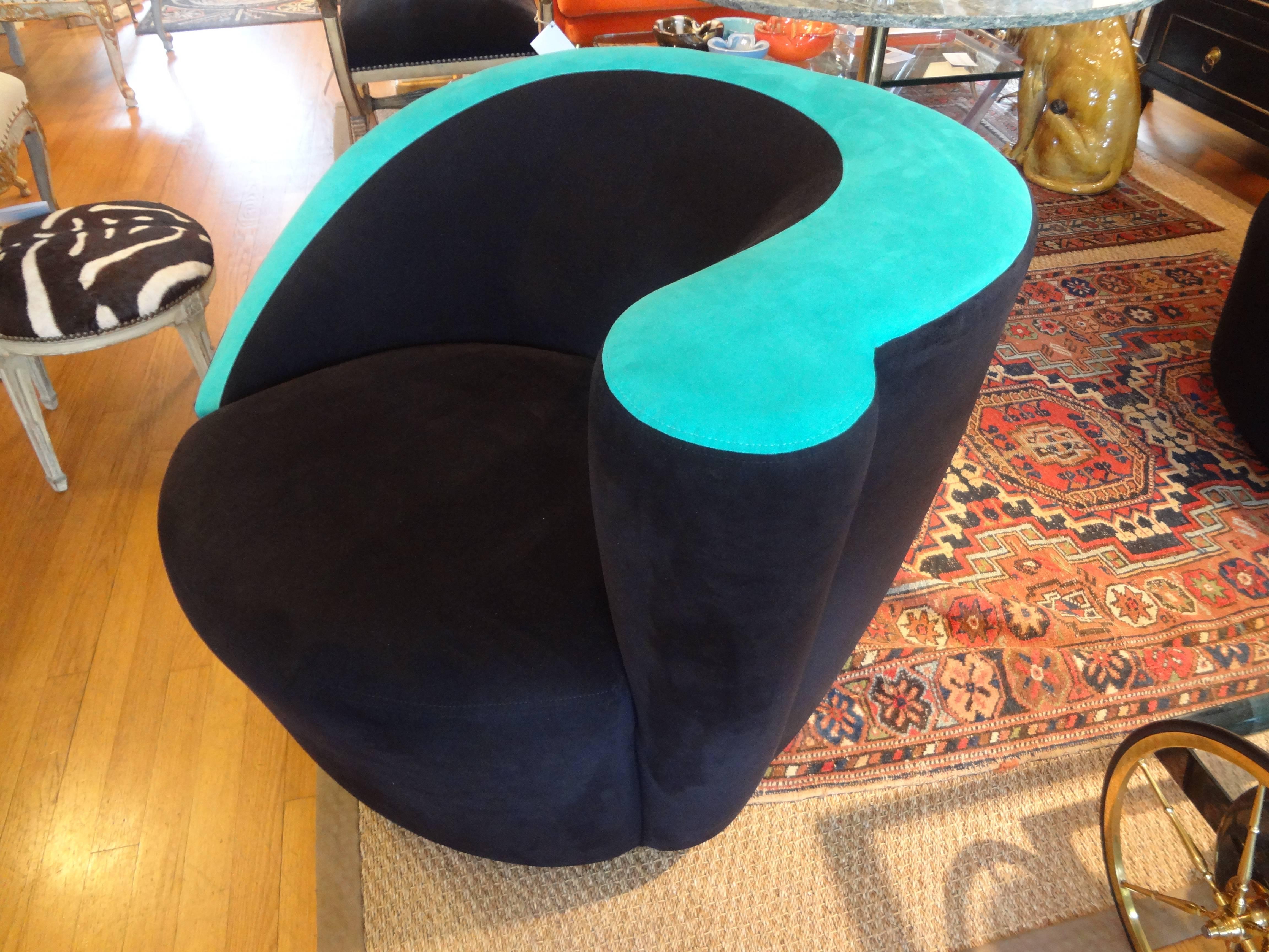 Classic Opposing Pair of Nautilus Swivel Chairs By Vladimir Kagan For Directional Upholstered In Black And Turquoise Ultrasuede Fabric.  Fabric In Very Good Condition And Has Been Professionally Cleaned. These Club Chairs Are Gorgeous And