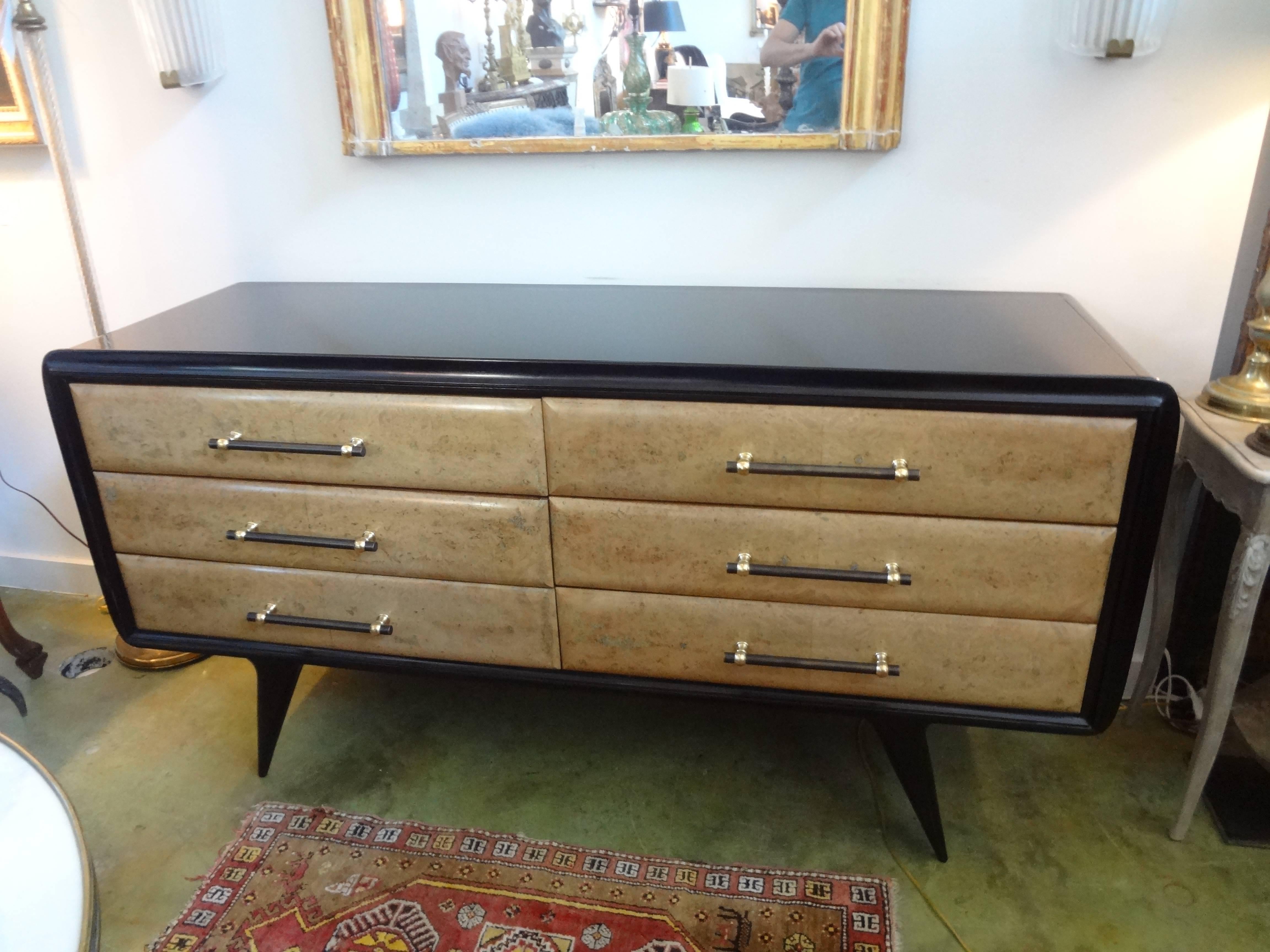 Italian Credenza or Commode Attributed to Paolo Buffa For Sale 1