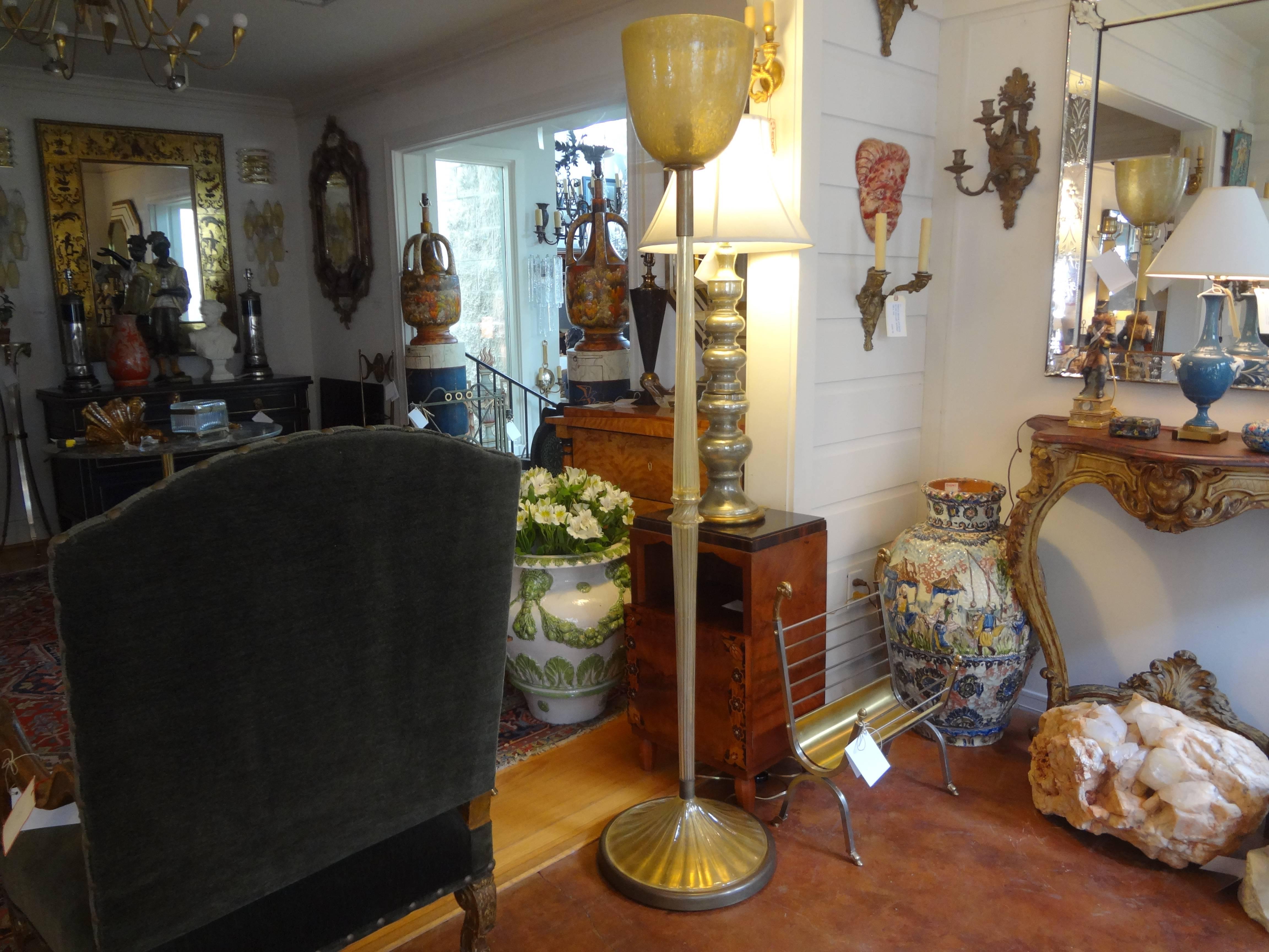 Murano Glass Floor Lamp by Seguso, circa 1940 In Good Condition For Sale In Houston, TX