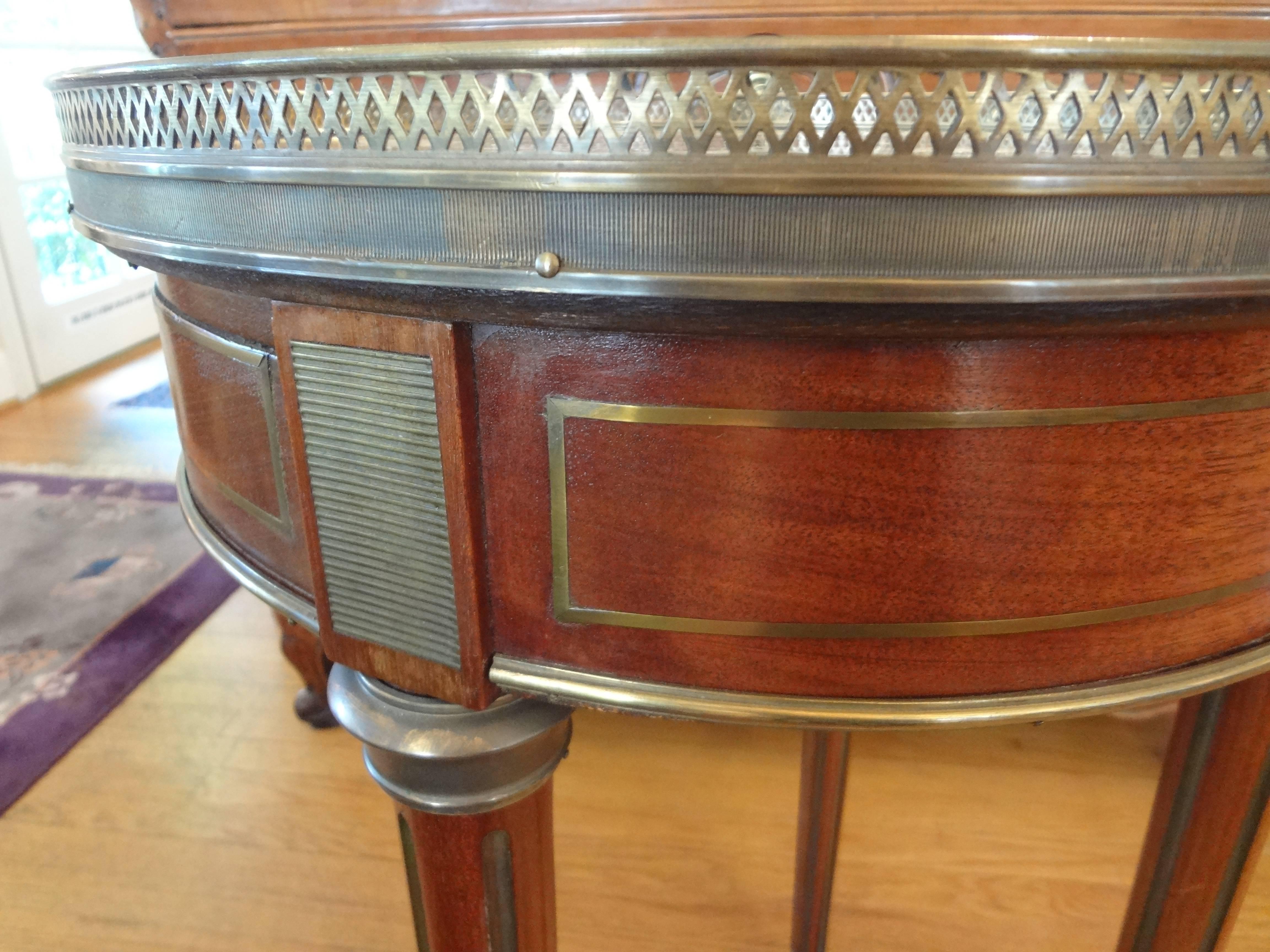 19th Century French Louis XVI Style Walnut Bouillotte Table with Marble Top For Sale 6