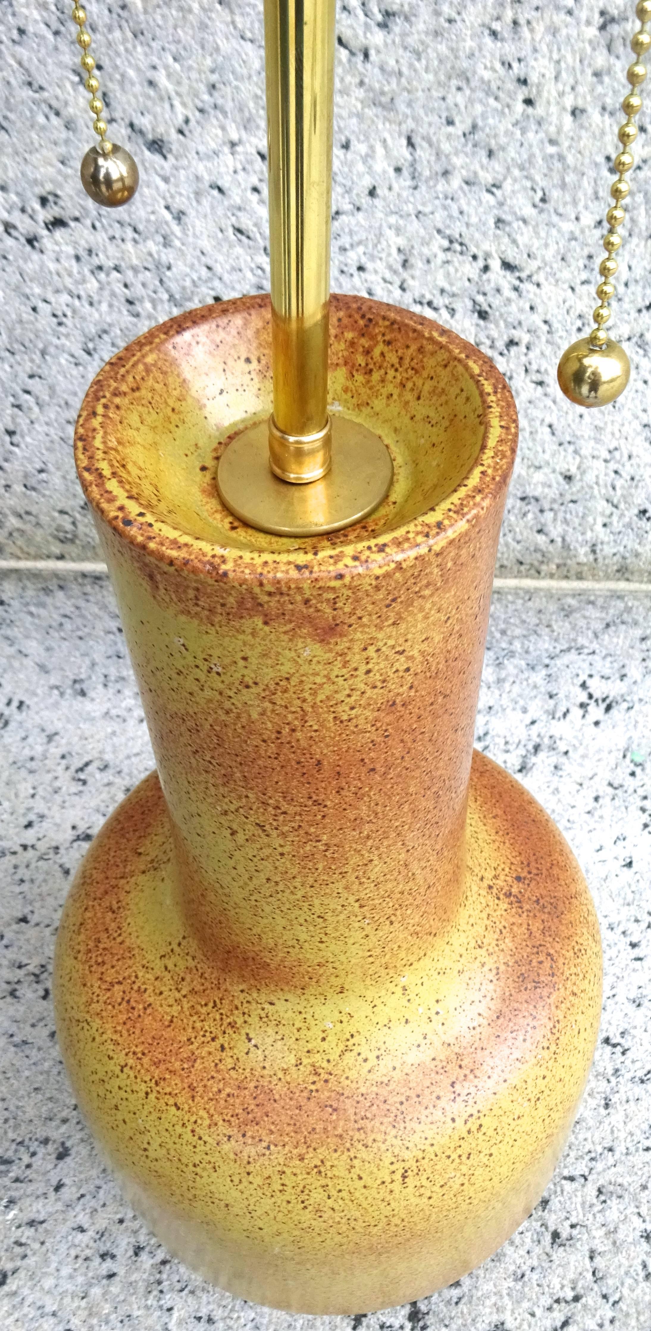 Large California Modernist 1960s David Cressey Art Pottery Table Lamp In Excellent Condition For Sale In Washington, DC