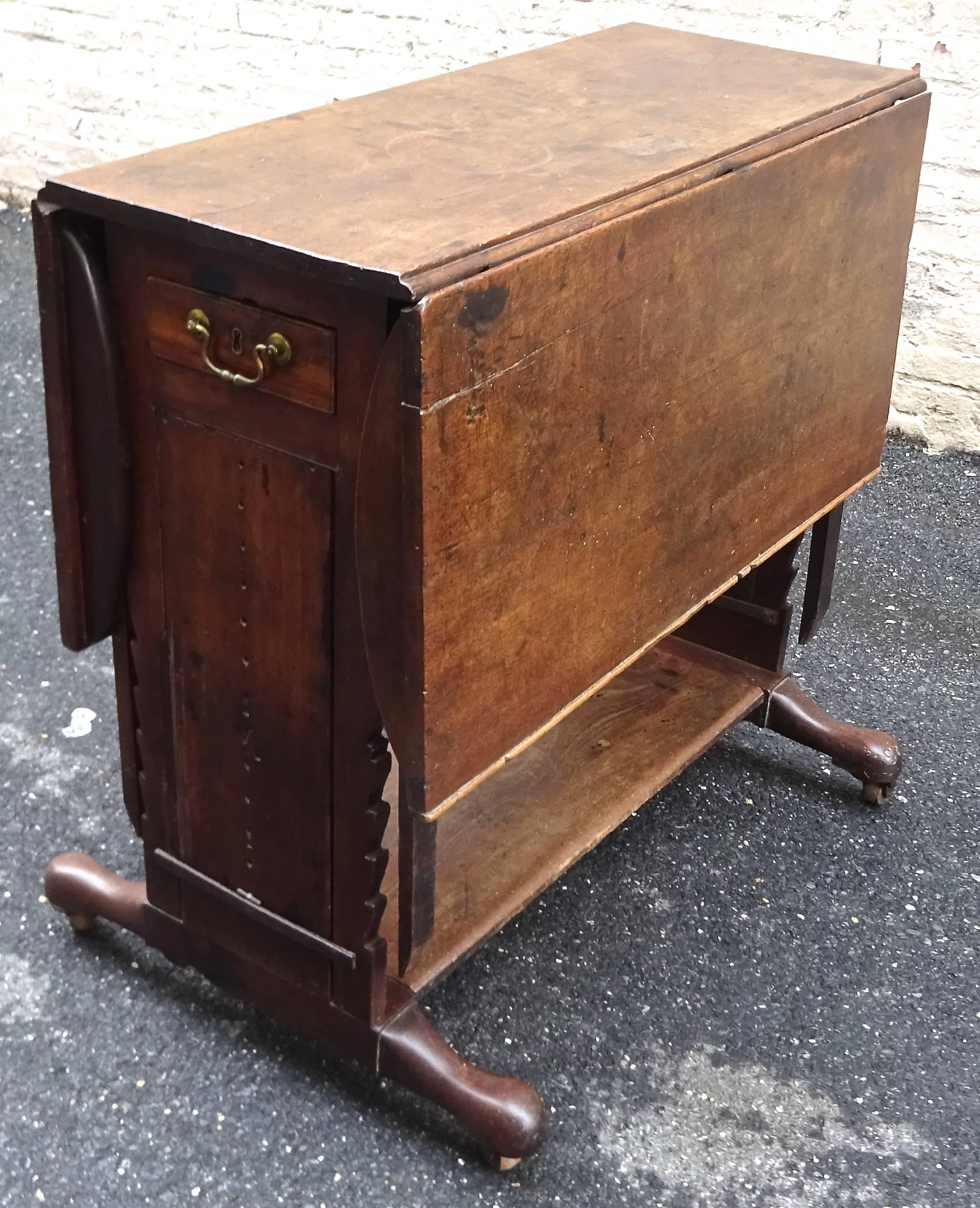 Exceptional Rare Early 18th Century English Walnut Industrial Drafting Table 1