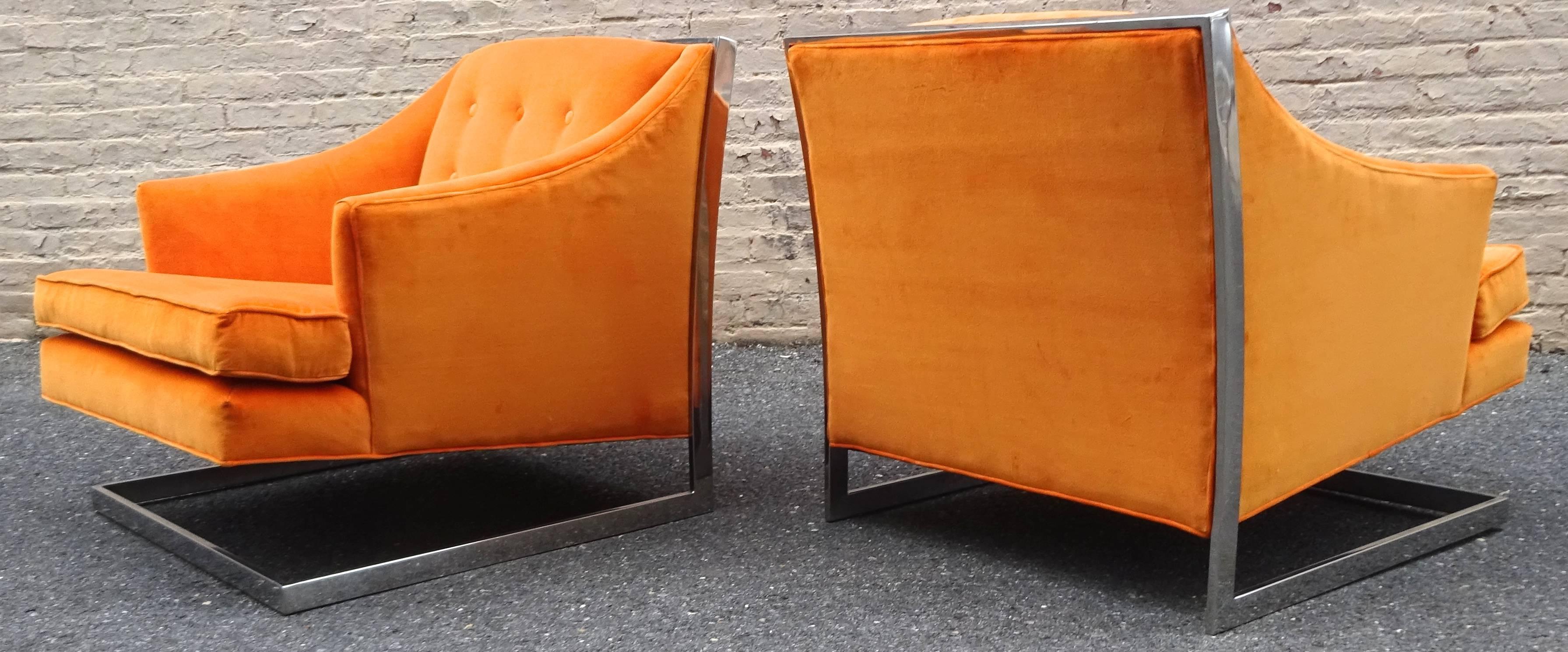 Fabulous Pair of 1970's Chrome Lounge Chairs After Milo Baughman In Excellent Condition For Sale In Washington, DC