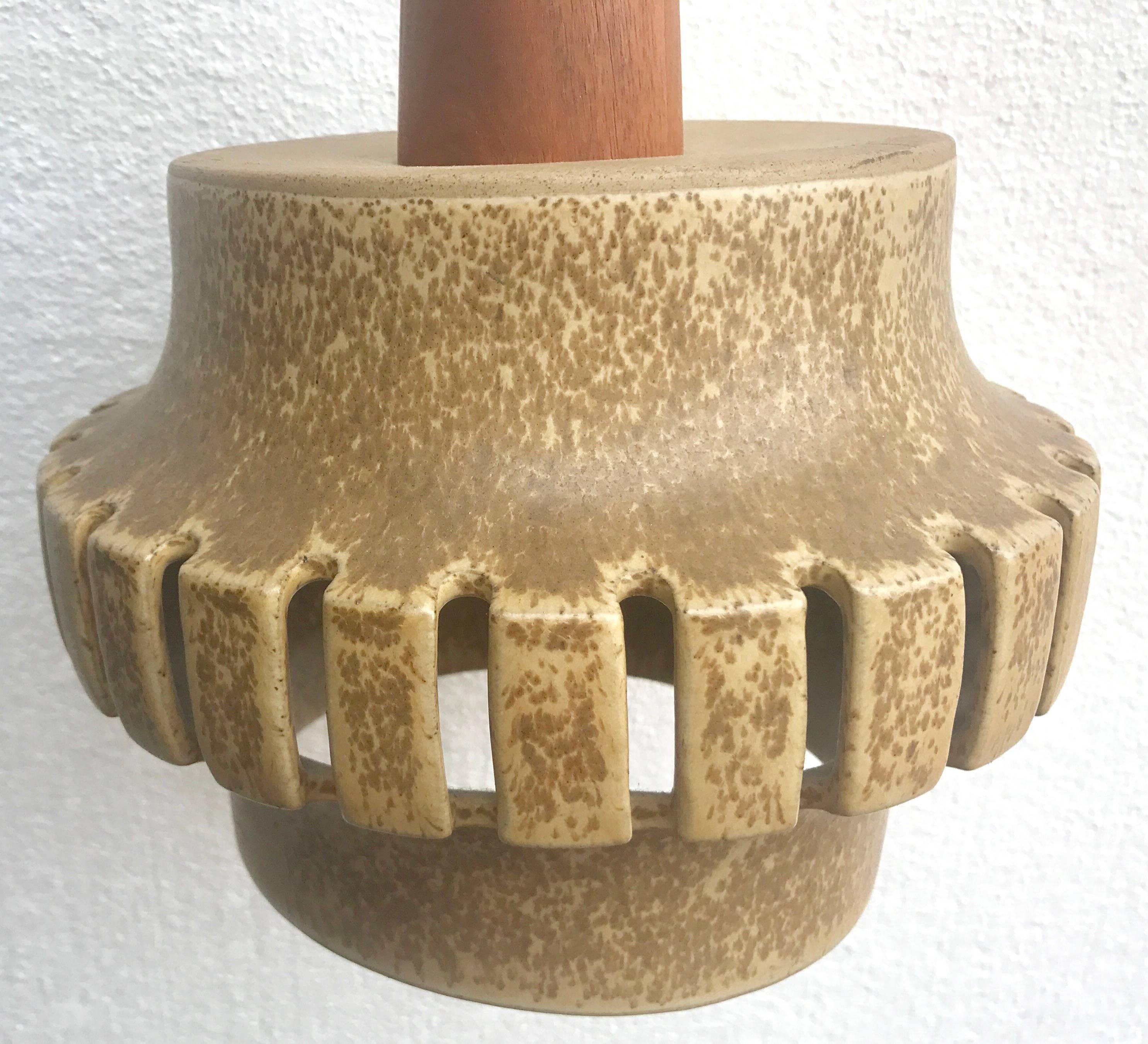 Rare Modernist 1950s Martz Art Pottery Hanging Pendant Light For Sale 2