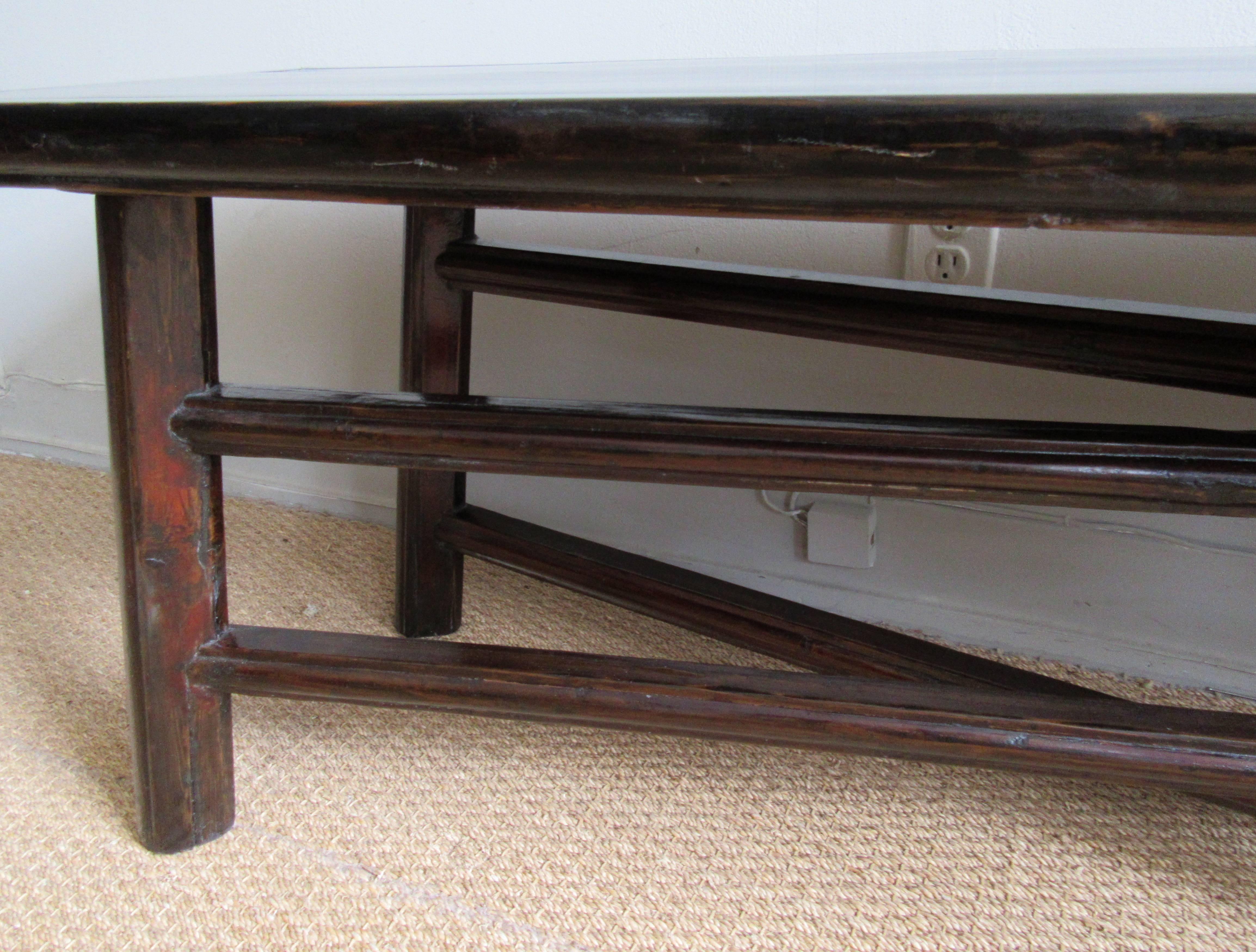 Elegant Lacquered Elmwood Bench / Cocktail Table 19th Century For Sale 1