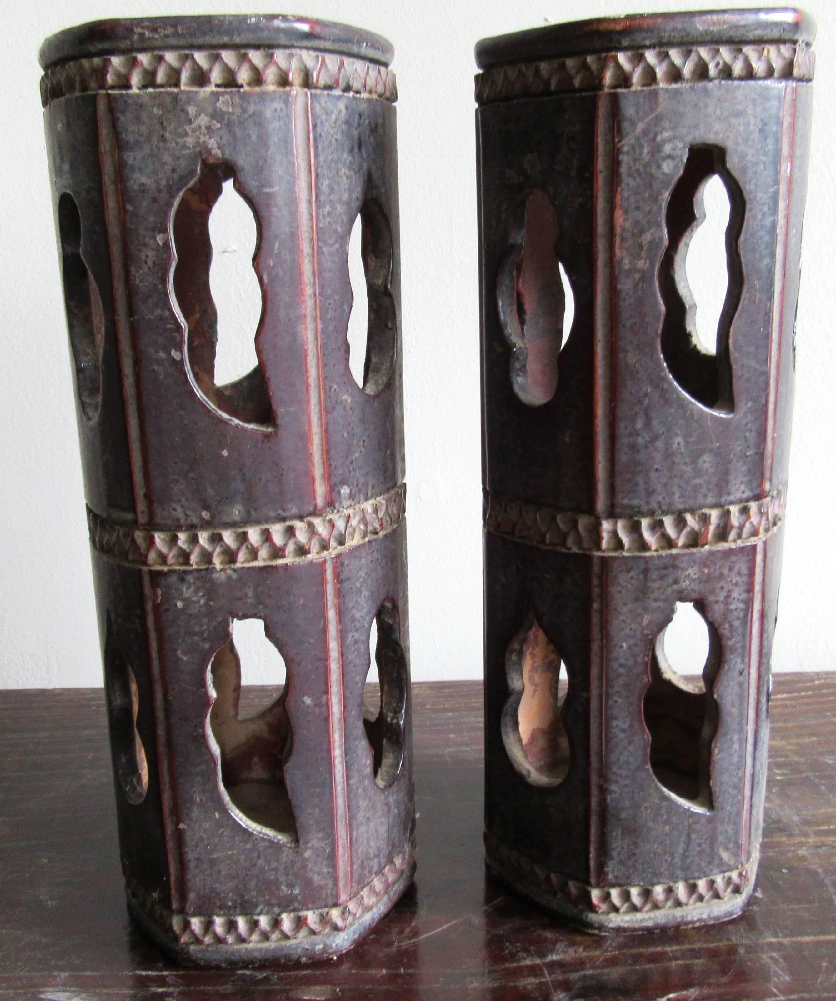 Pair of lacquered bamboo small hat stands, hand-carved and hexagonal in shape. Exotic objets complimenting any style of decor.
