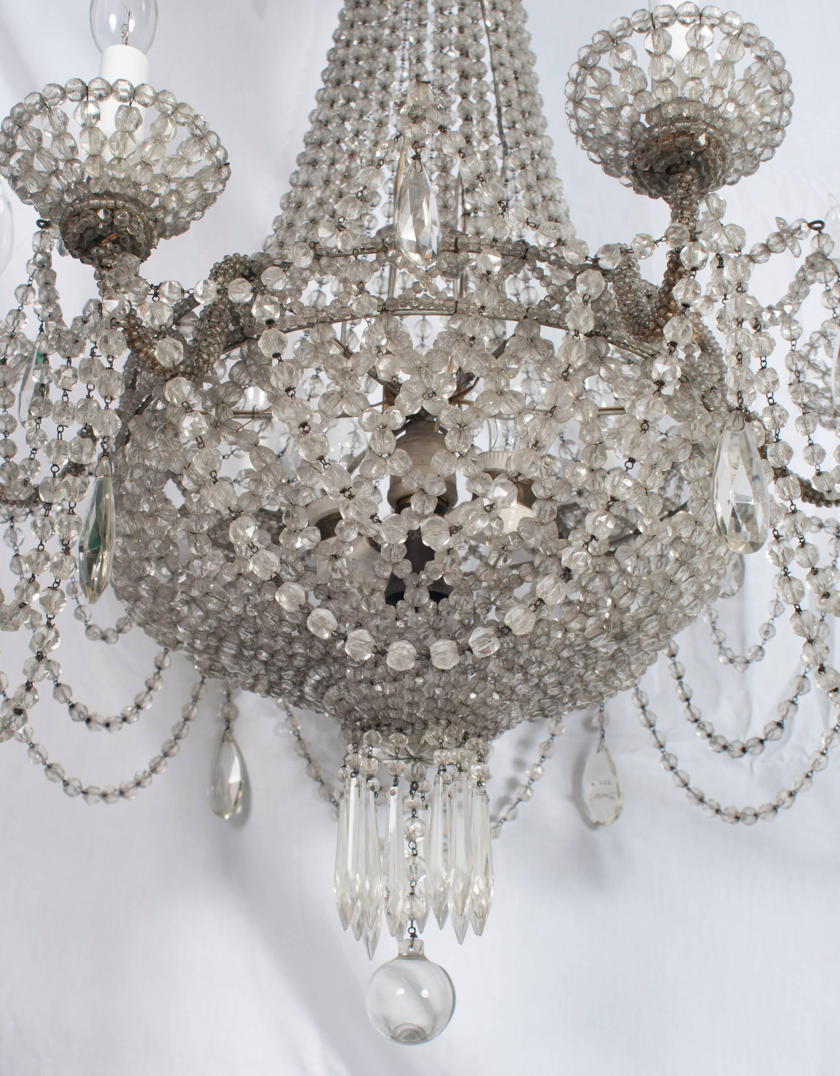 Delicate Small French Chandelier In Excellent Condition In Washington, DC