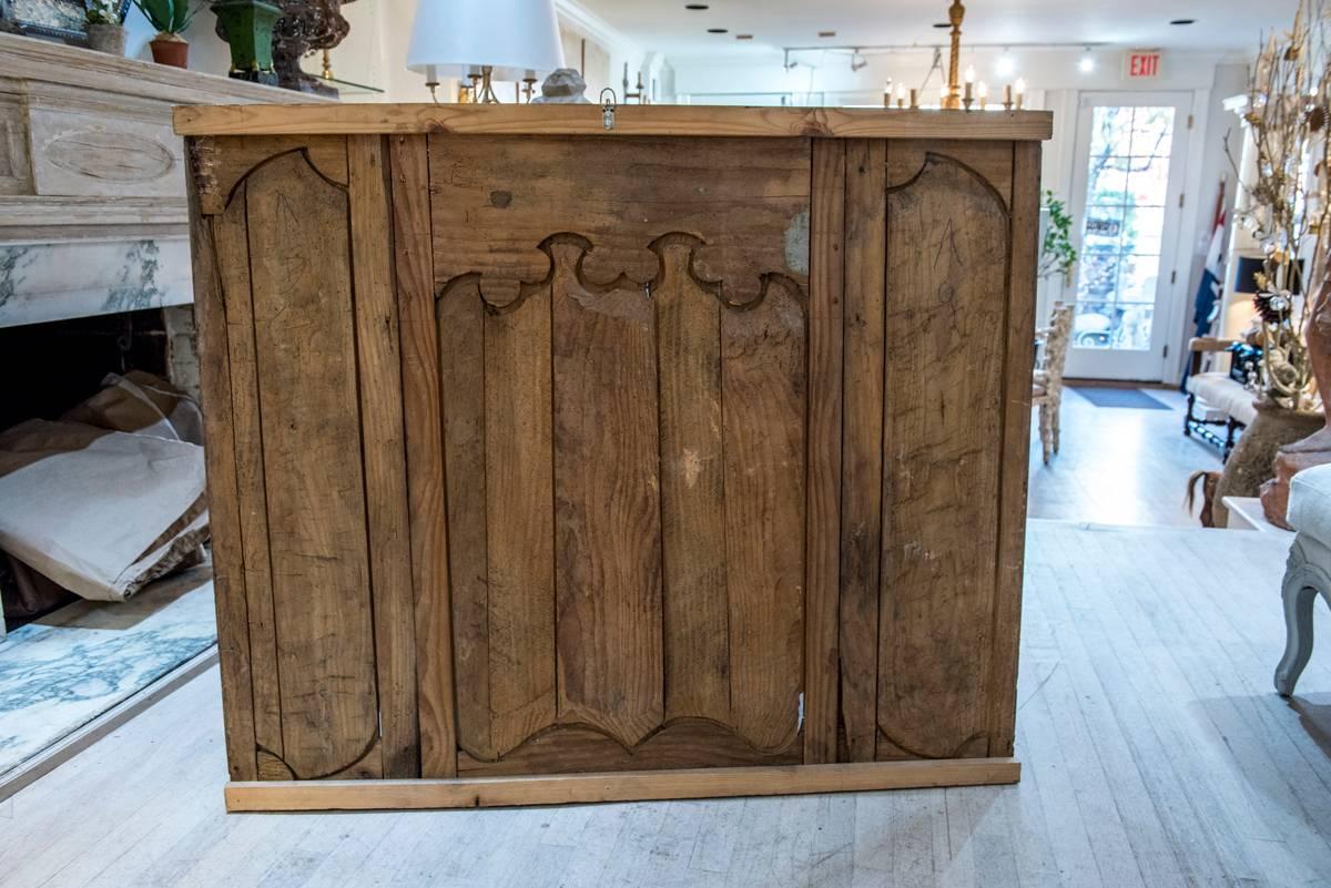 Panneau de boiserie peint du 18ème siècle en vente 2