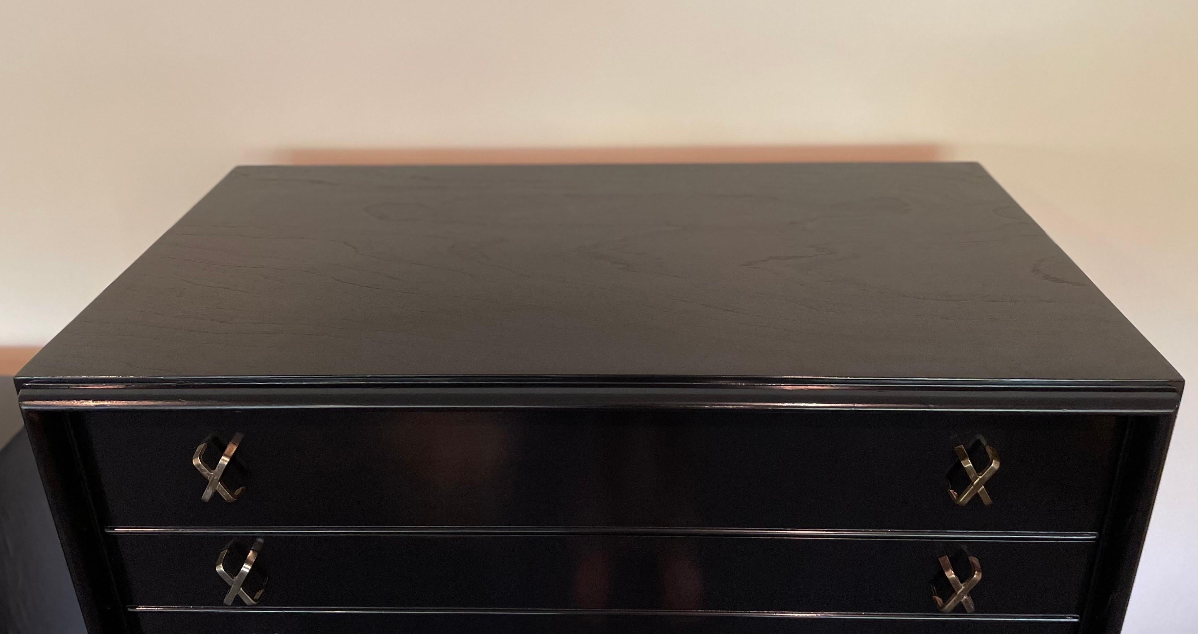 Paul Frankl Commode haute moderne du milieu du siècle, noyer laqué noir en vente 2