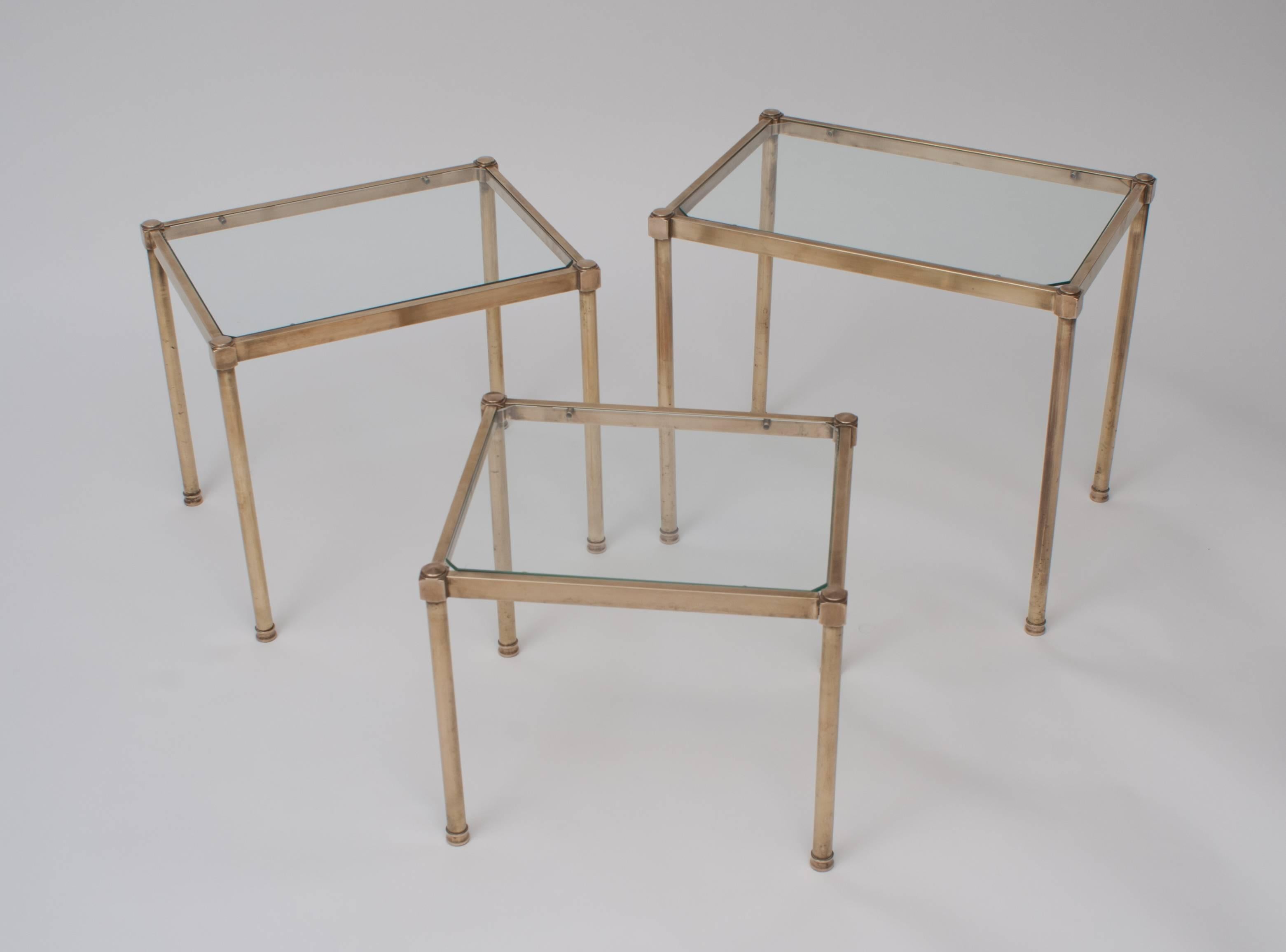 Mid-Century Modern Set of Three Mid-Century Brass and Glass Nesting Tables, France, circa 1950 For Sale
