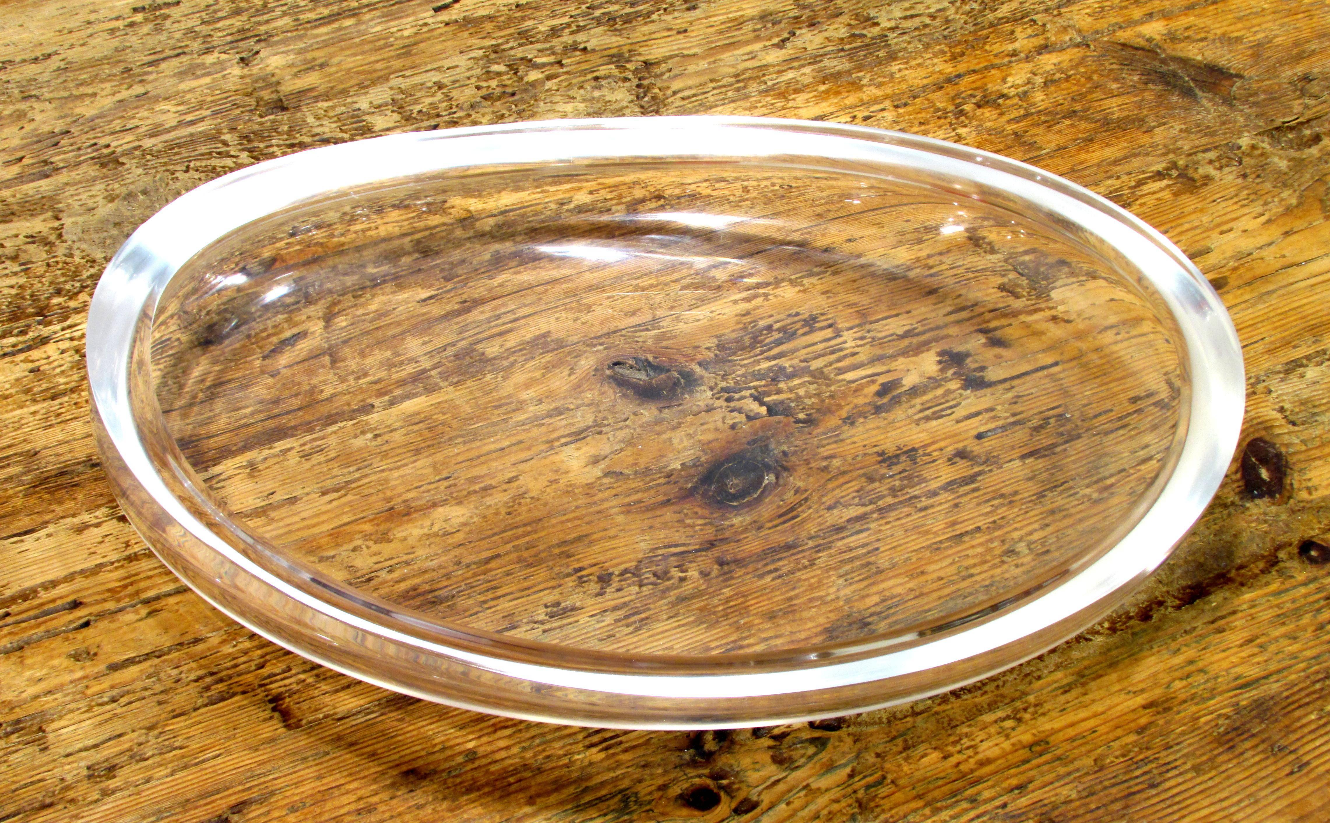 Large Lucite Oval Bowl In Excellent Condition In High Point, NC