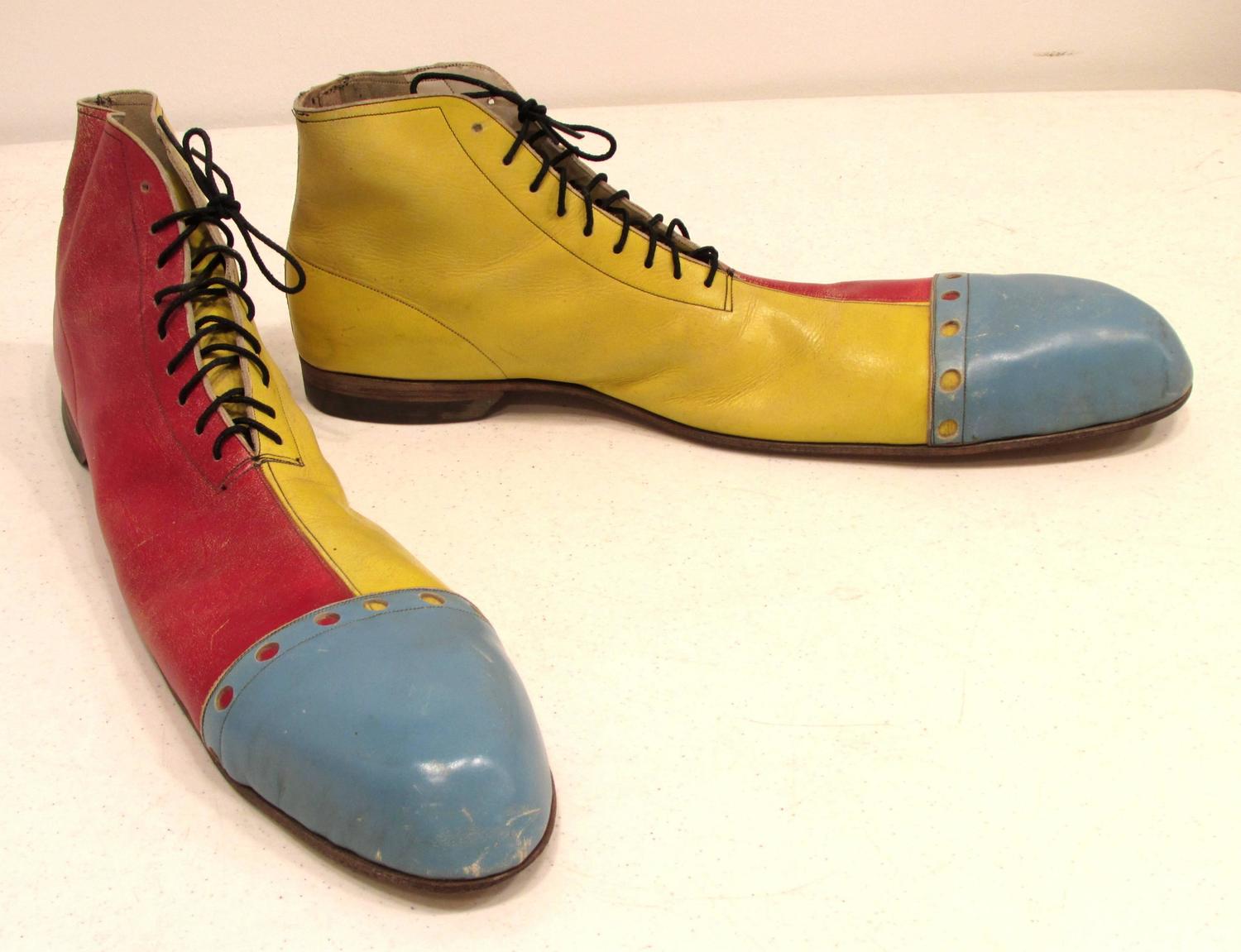 Pair of Long Multicolor Vintage Clown Shoes For Sale at