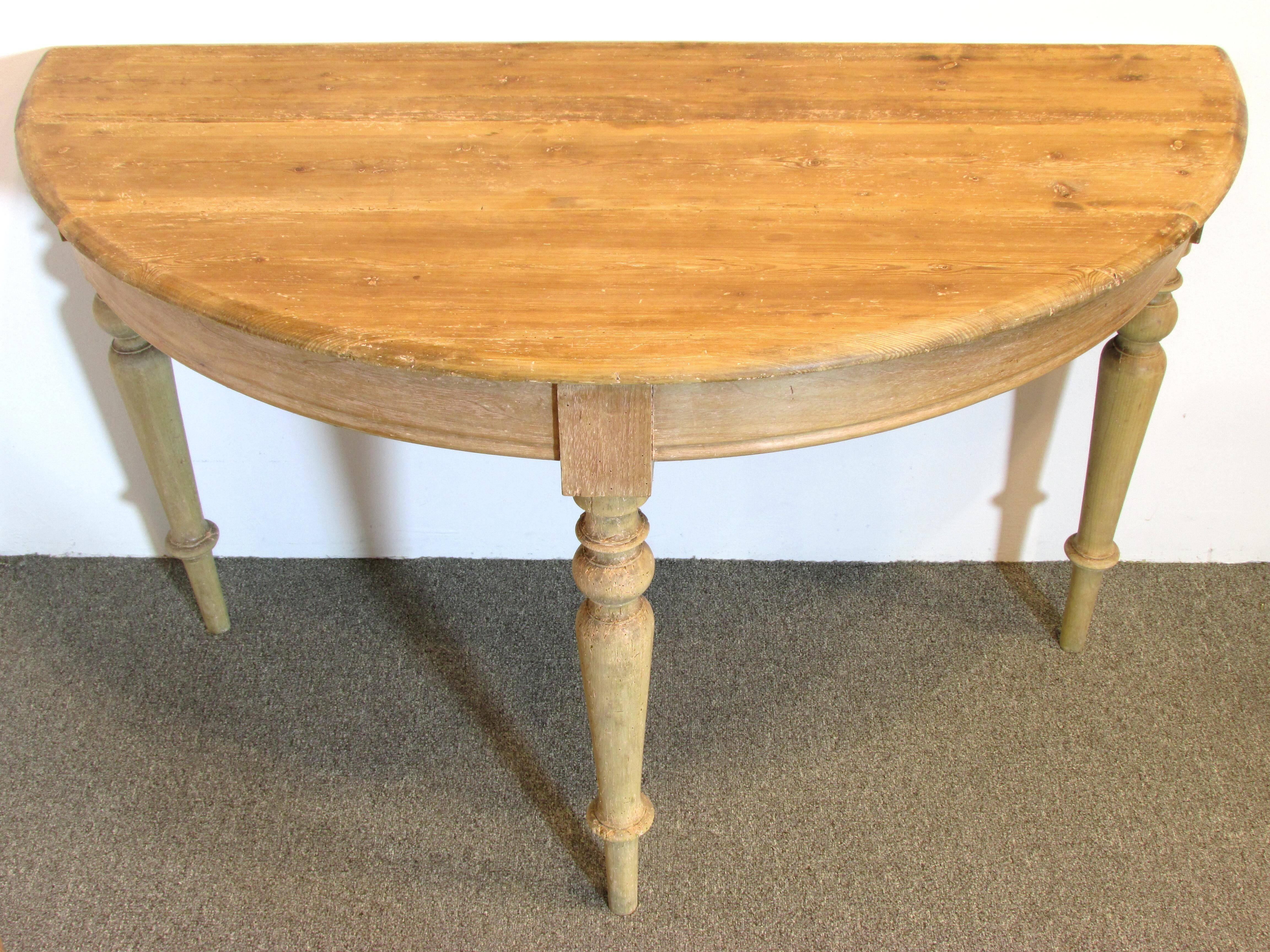 Pair of Demilune Tables In Good Condition For Sale In High Point, NC