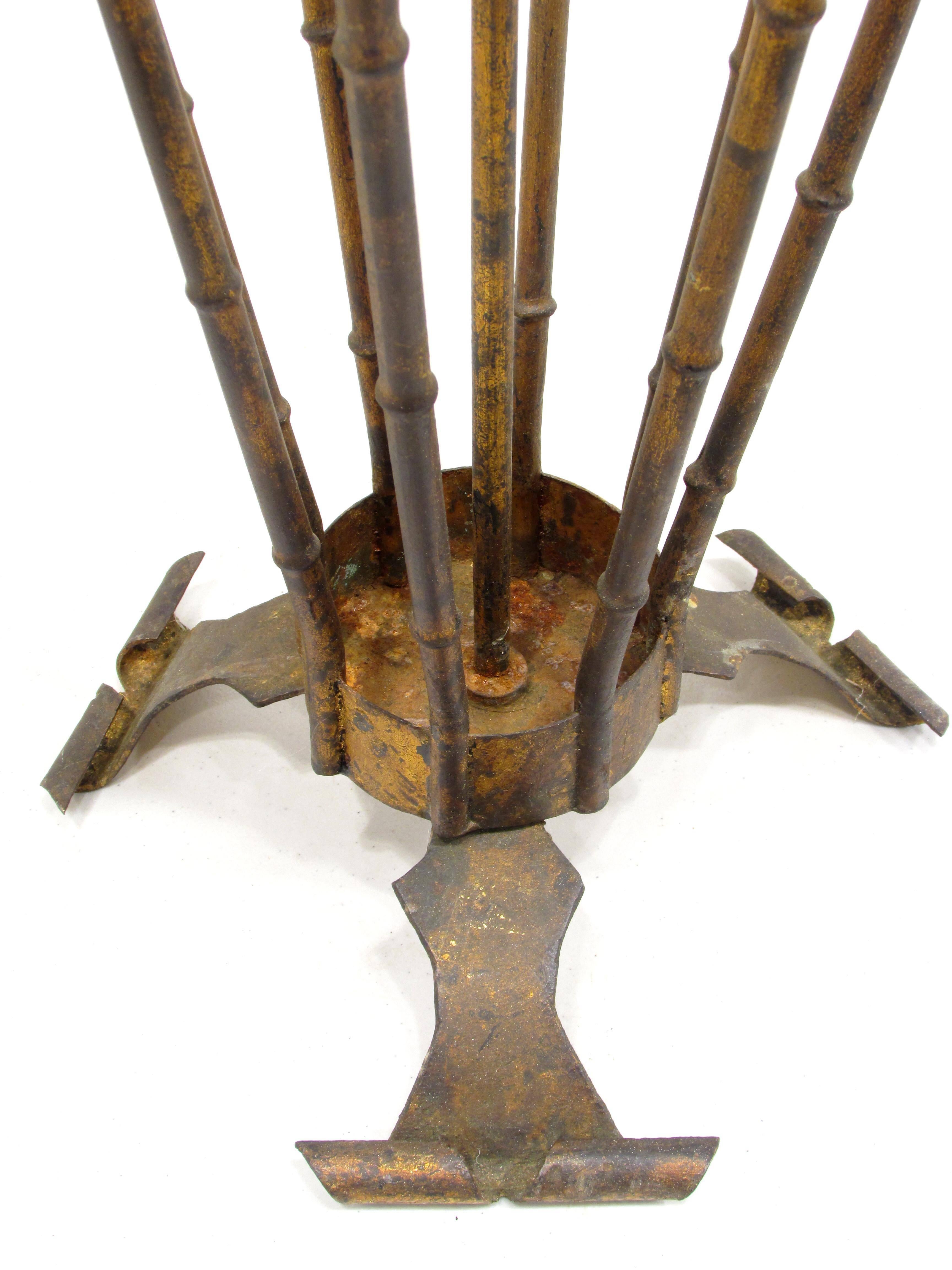 Surreal Gilt Metal Umbrella Umbrella Stand In Good Condition For Sale In High Point, NC