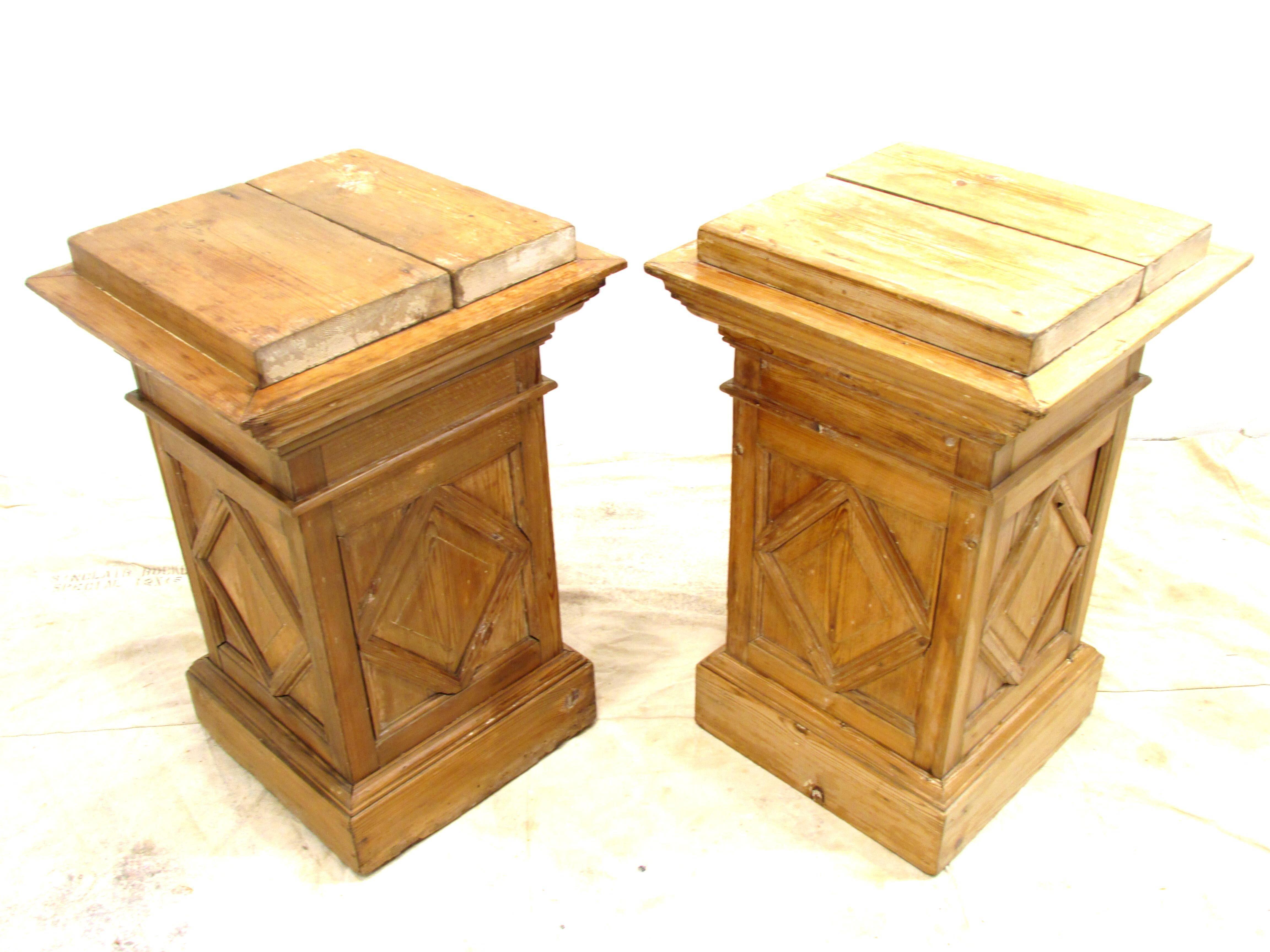 American Classical Pair Antique Weathered Pine Pedestals For Sale