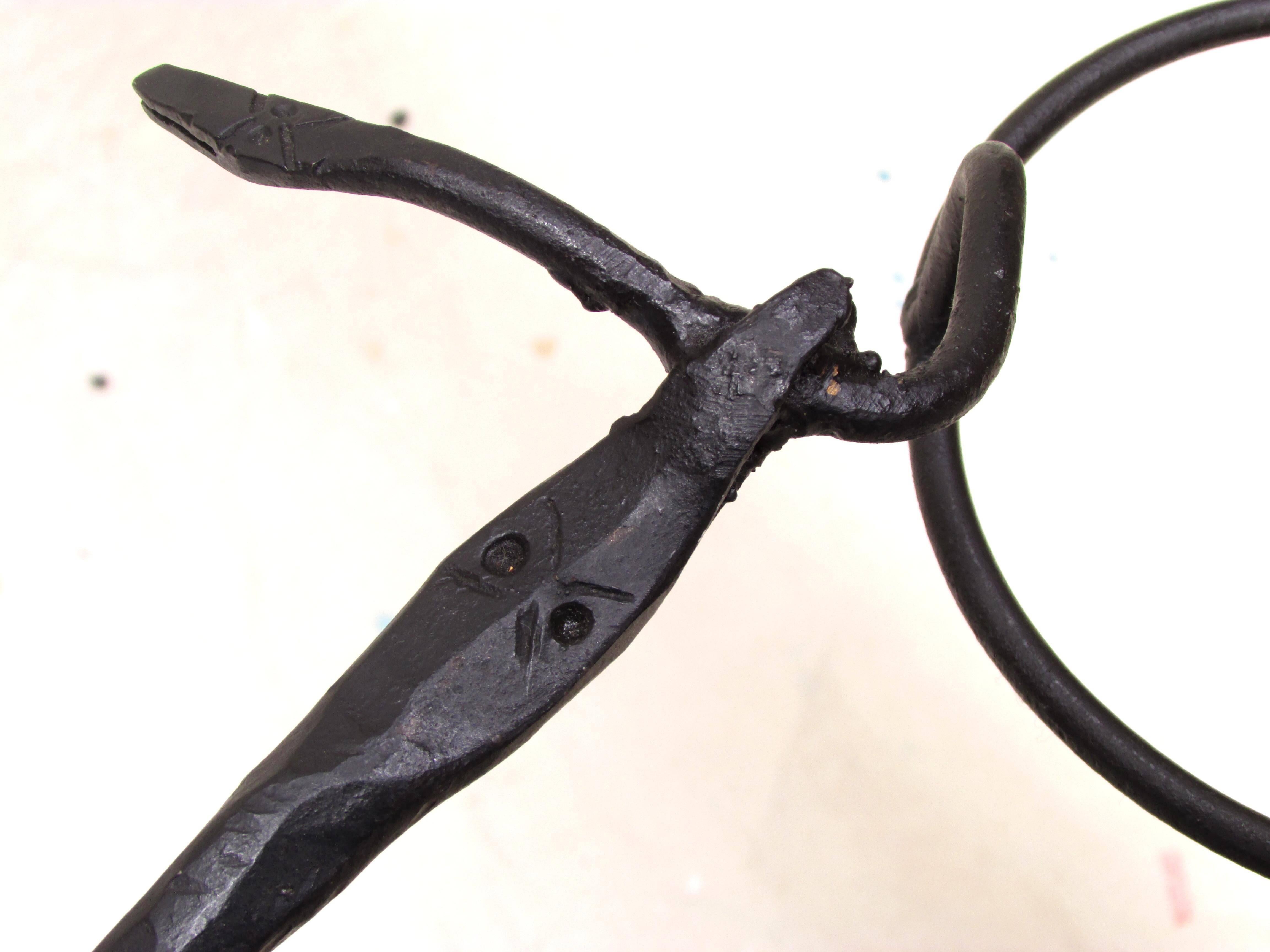 Wrought Iron Snake Umbrella or Cane Stand In Good Condition For Sale In High Point, NC