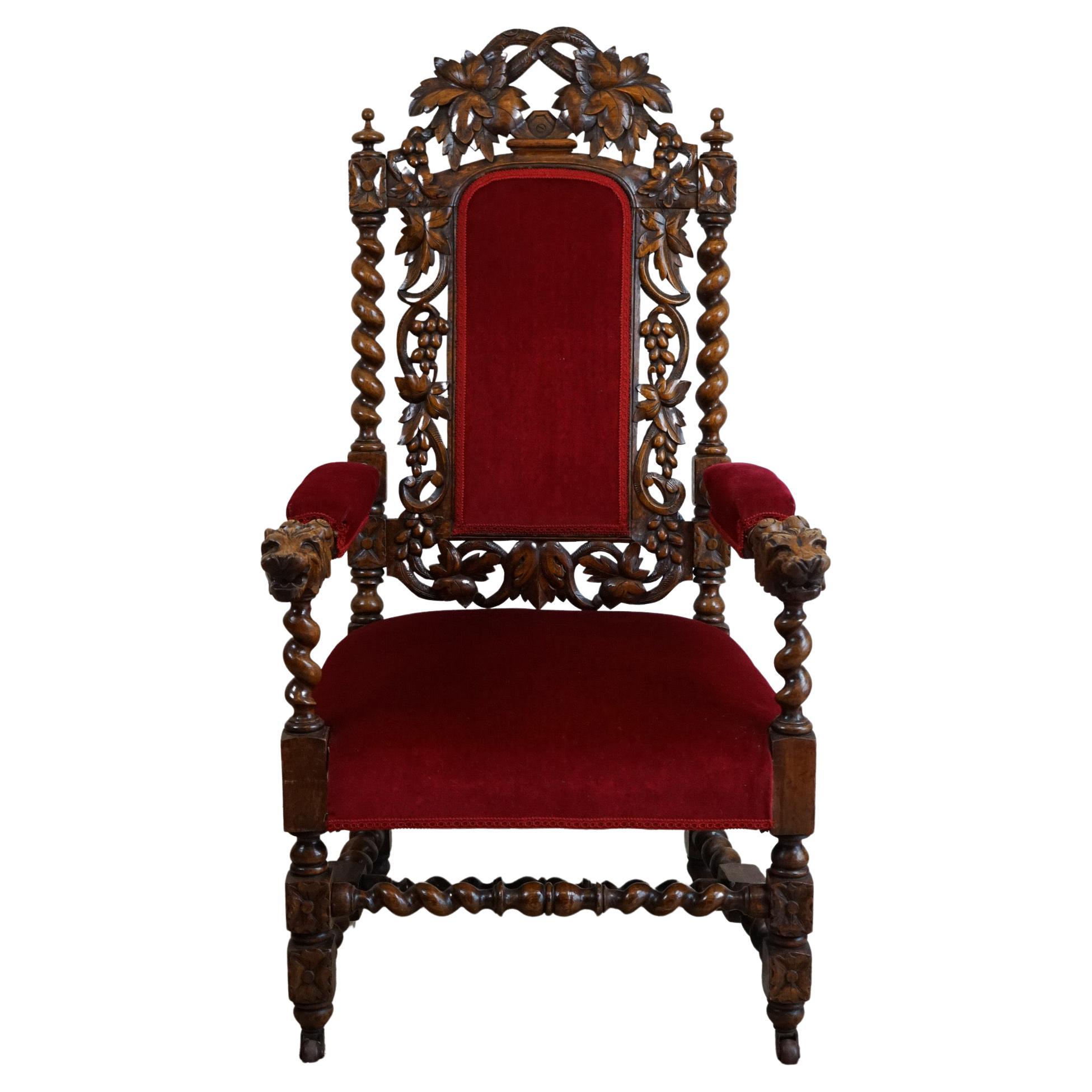 Chaise à trône victorienne en bois sculpté de style Revive Jacobean