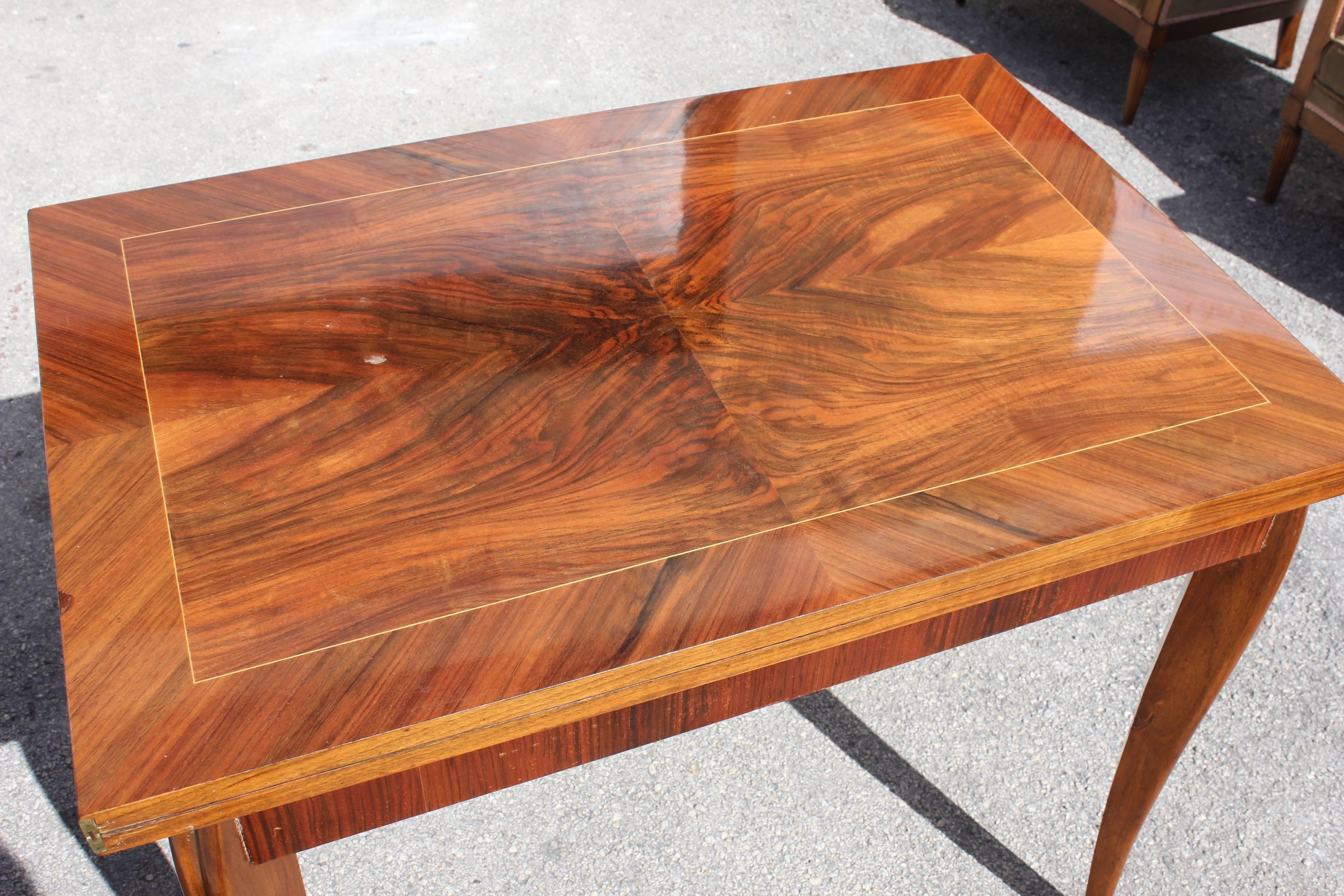 French Art Deco Exotic Walnut Gaming Table, circa 1940s In Excellent Condition In Hialeah, FL
