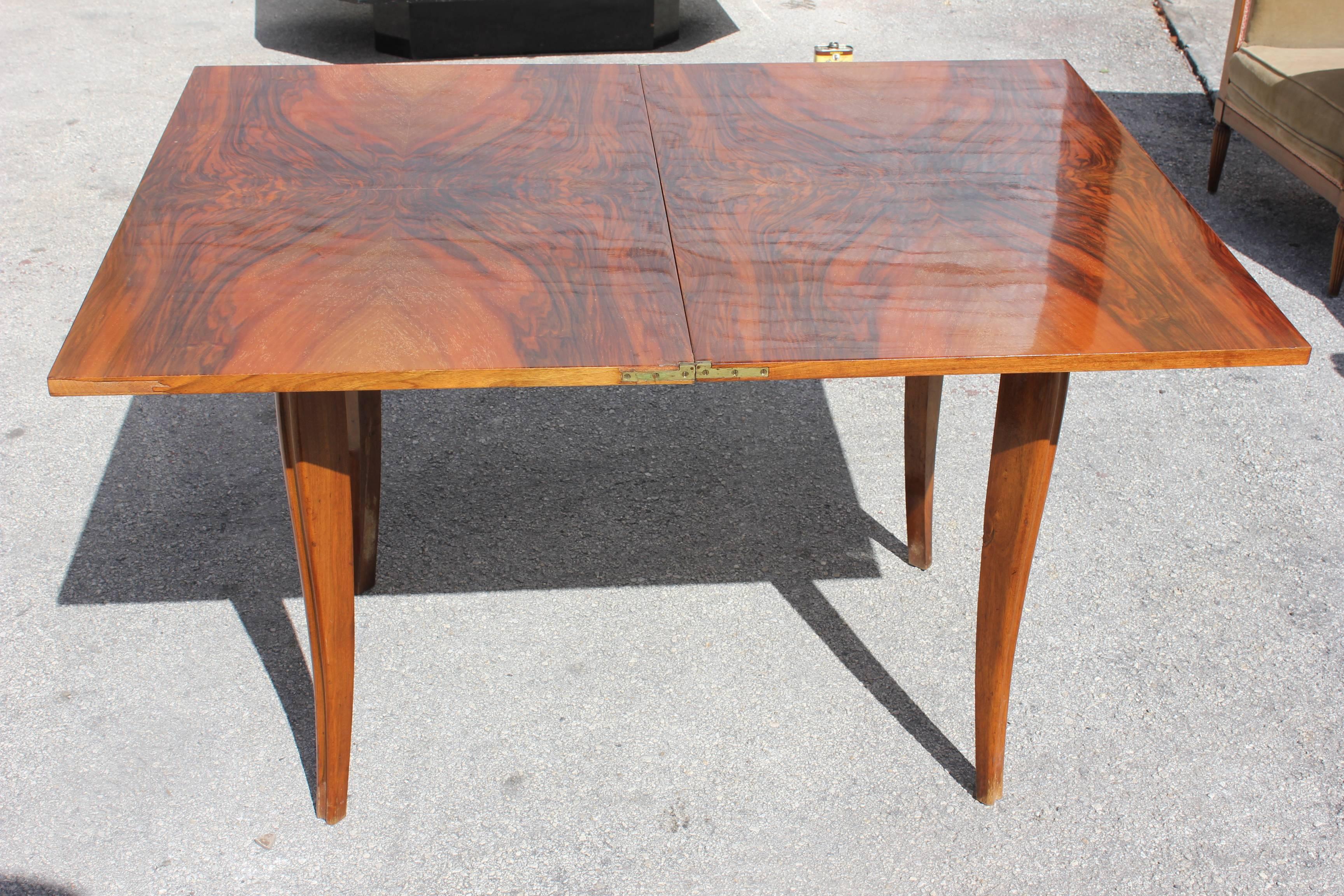 French Art Deco Exotic Walnut Gaming Table, circa 1940s 1