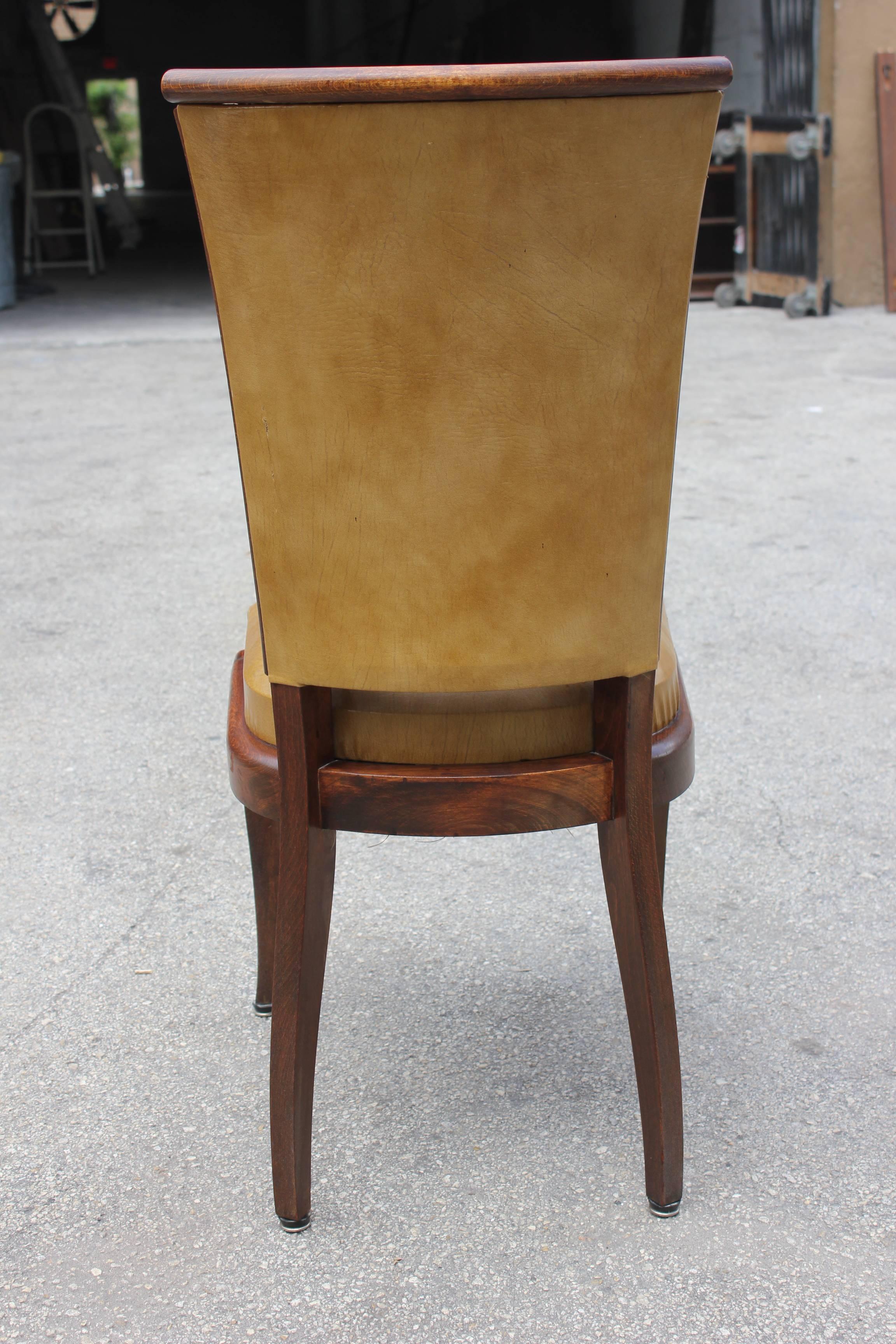 Set of Eight French Art Deco Walnut Dining Chairs, circa 1940s 1