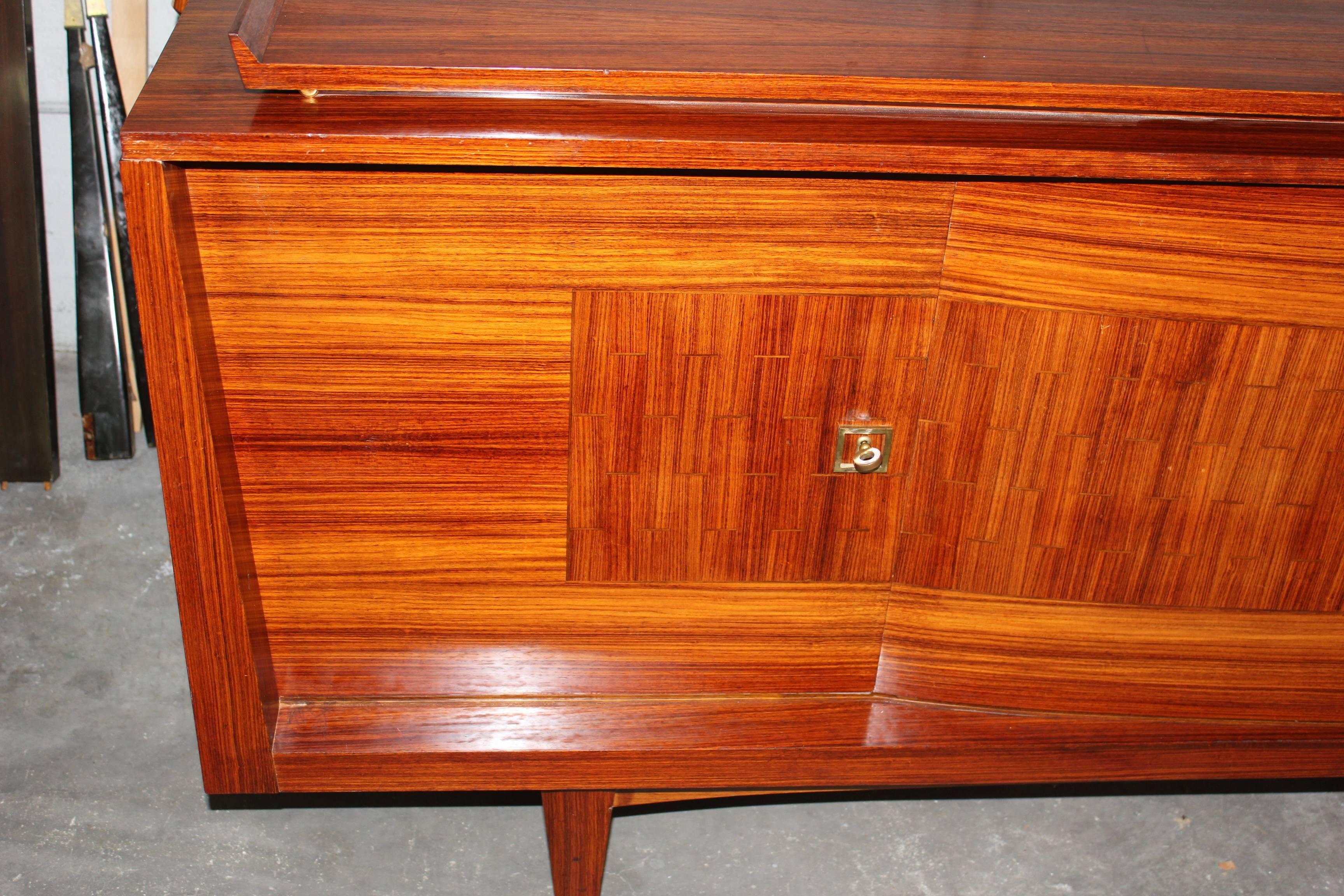 Mid-20th Century Large Art Deco Sideboard / Buffet Palisander, circa 1940s 