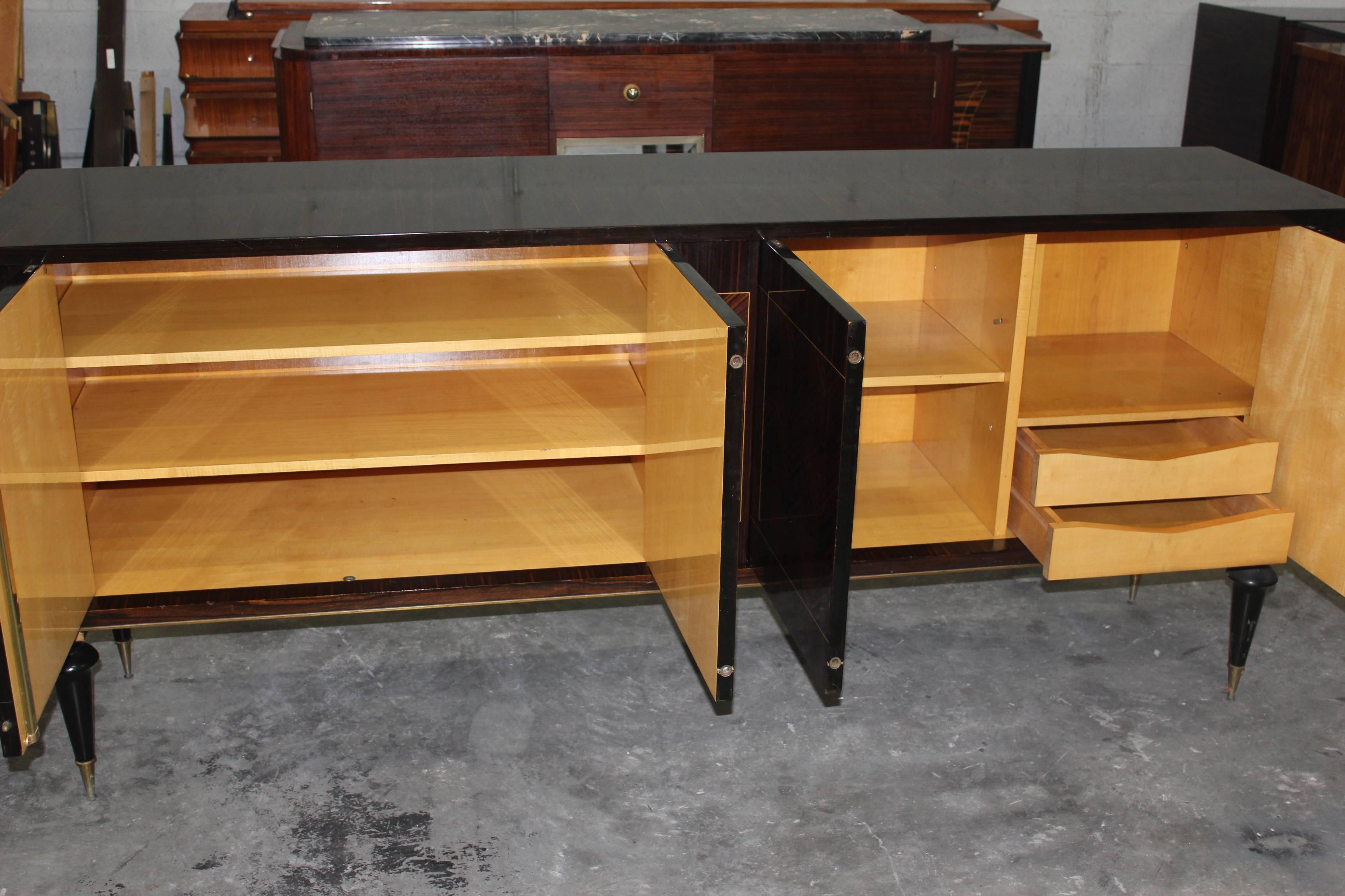 French Art Deco Sideboard / Buffet  Macassar Ebony Zigzag, circa 1940s 3