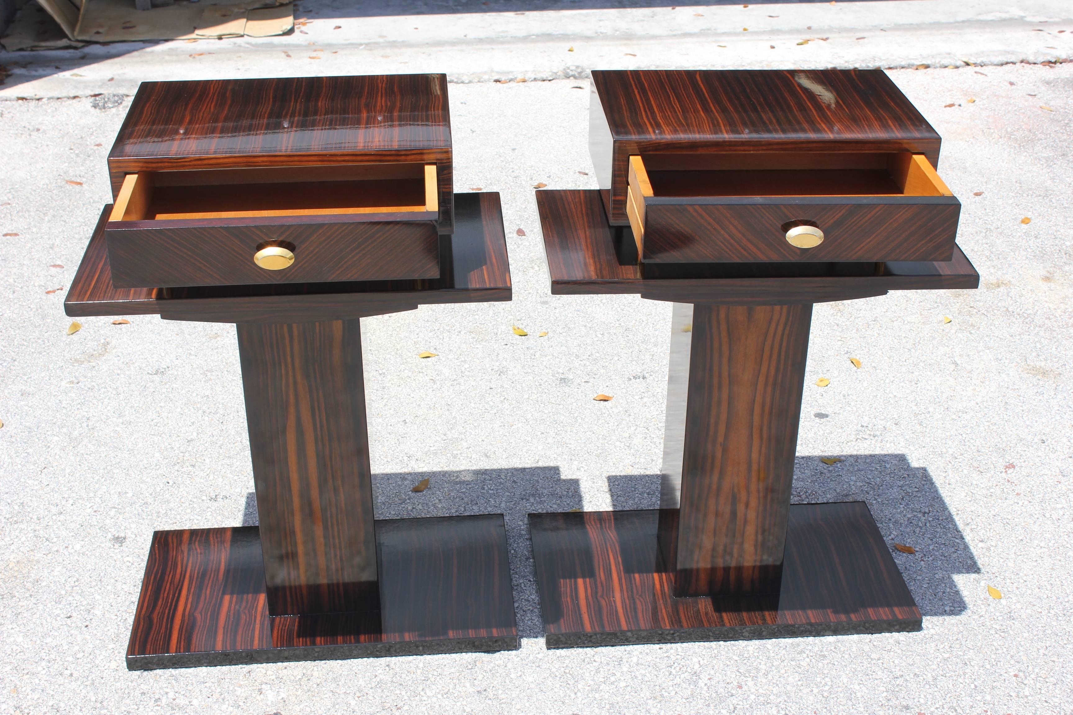 Pair of Spectacular French Art Deco Macassar Ebony Night Tables/End Tables 5