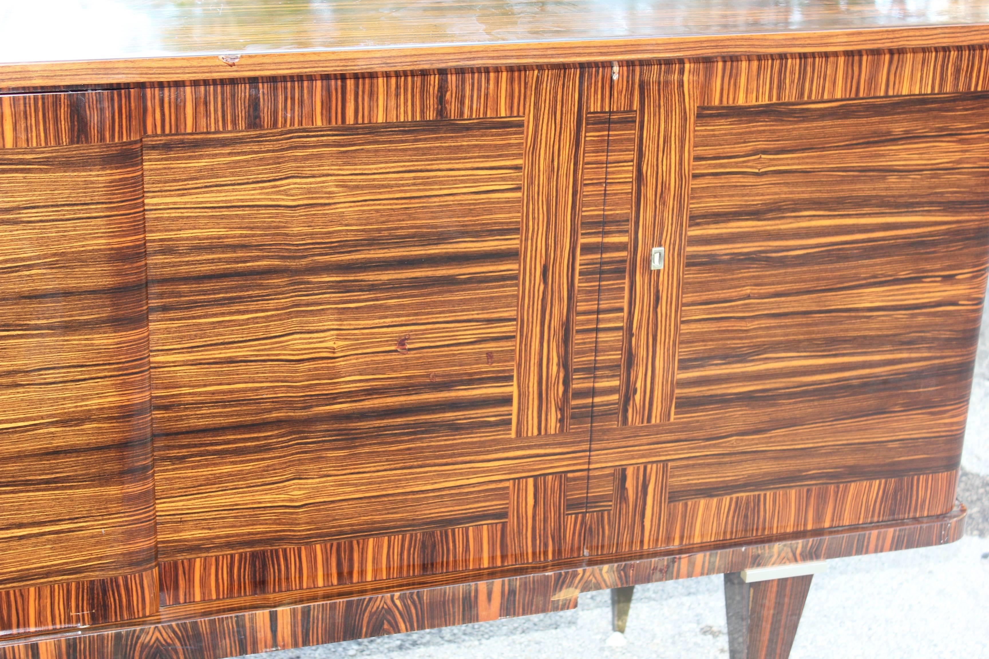 French Art Deco Exotic Macassar Ebony Grand Buffet, circa 1940s 3