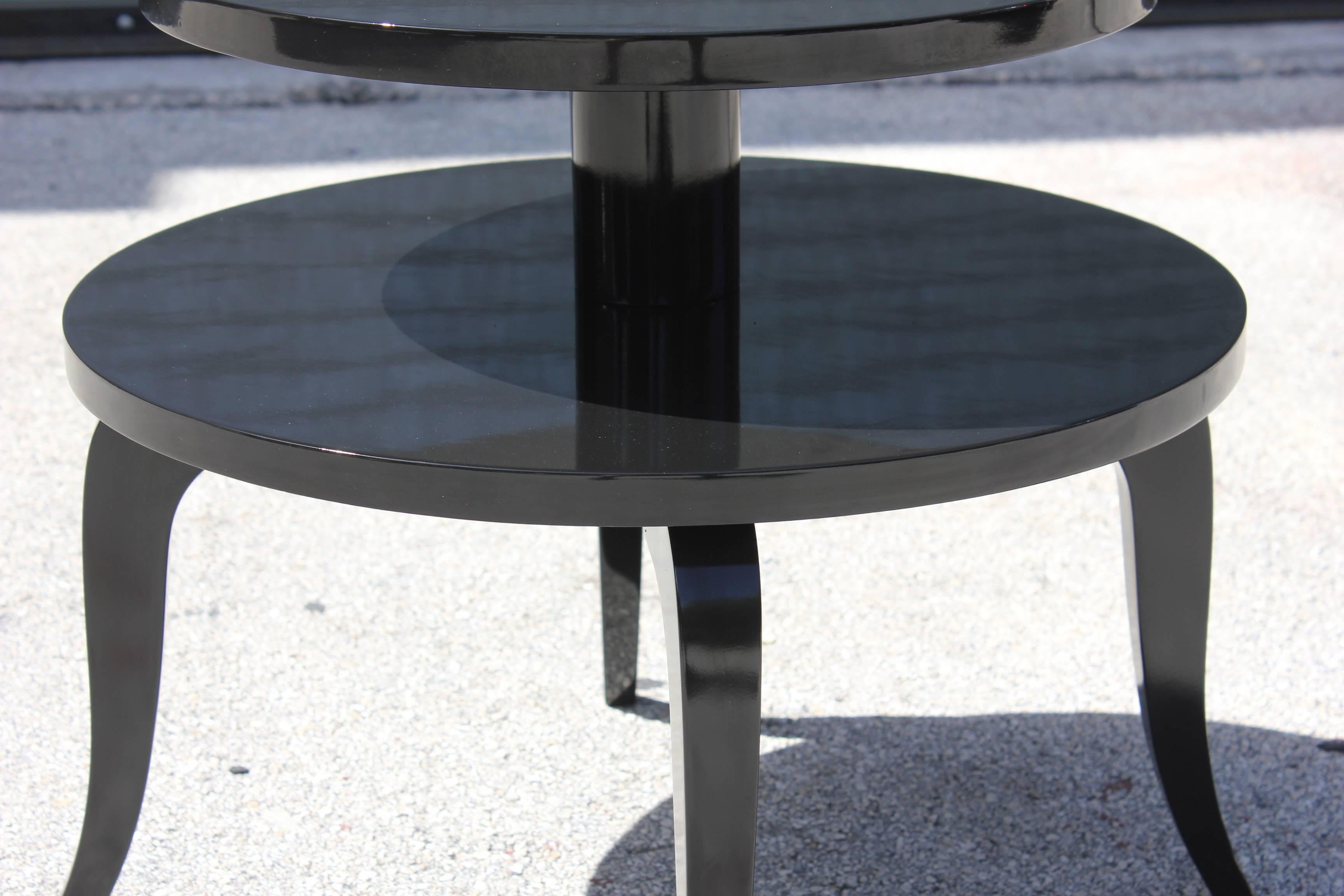 French Art Deco Two-Tier Black Lacquered Accent Table, circa 1940s 1