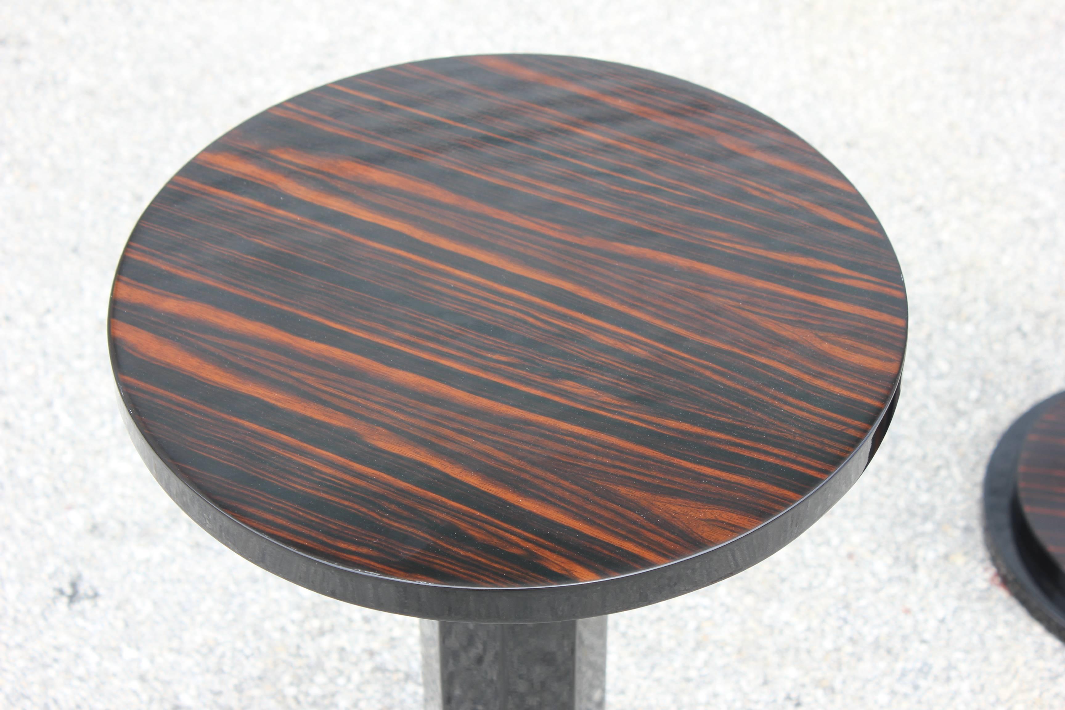 Beautiful Pair of French Art Deco Exotic Macassar Ebony End Tables, circa 1940s 5