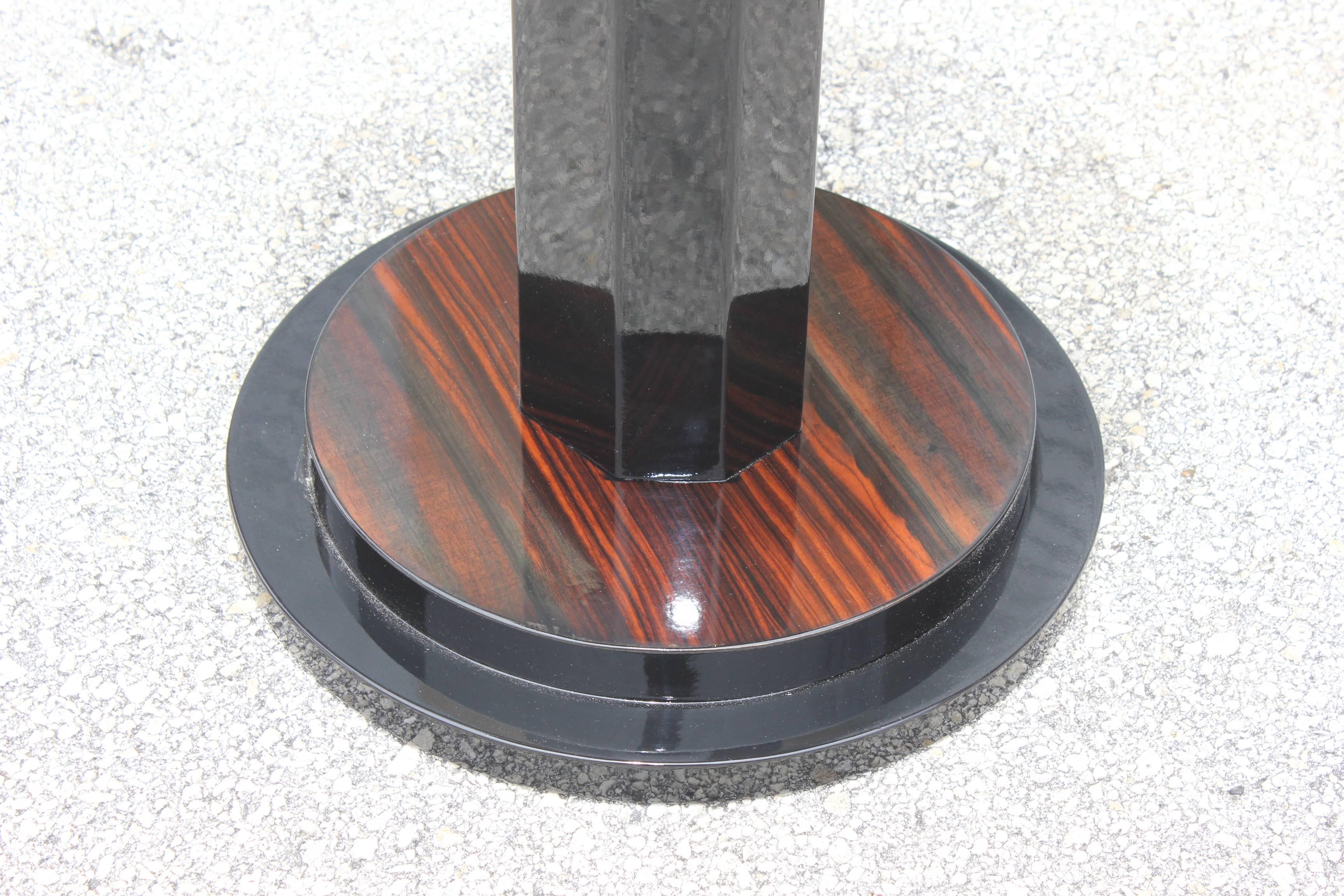 Pair of French Art Deco Exotic Macassar Ebony End Tables, circa 1940s 3