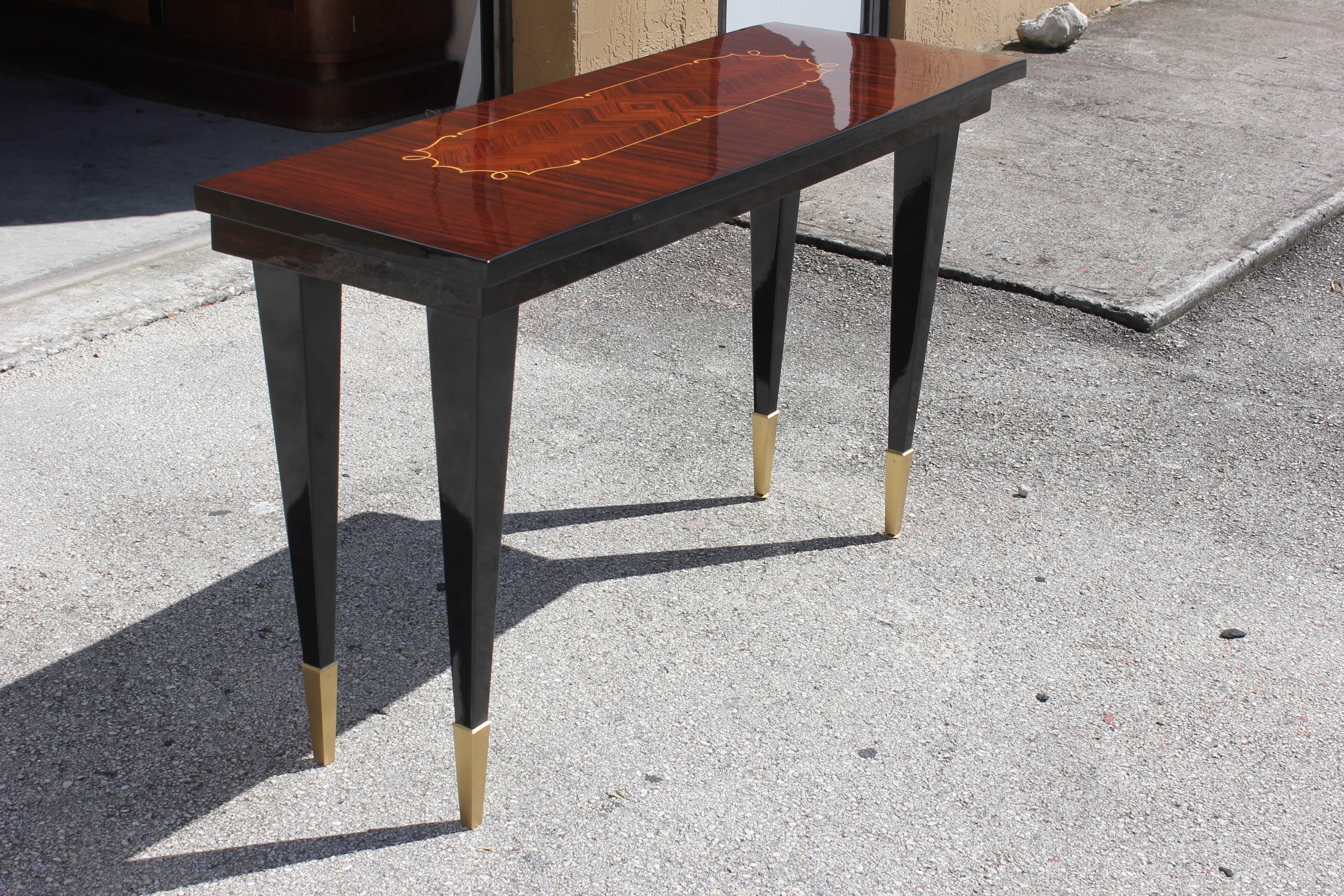 French Art Deco Exotic Macassar Ebony Inlaid Motif Console Table, circa 1940s In Excellent Condition In Hialeah, FL