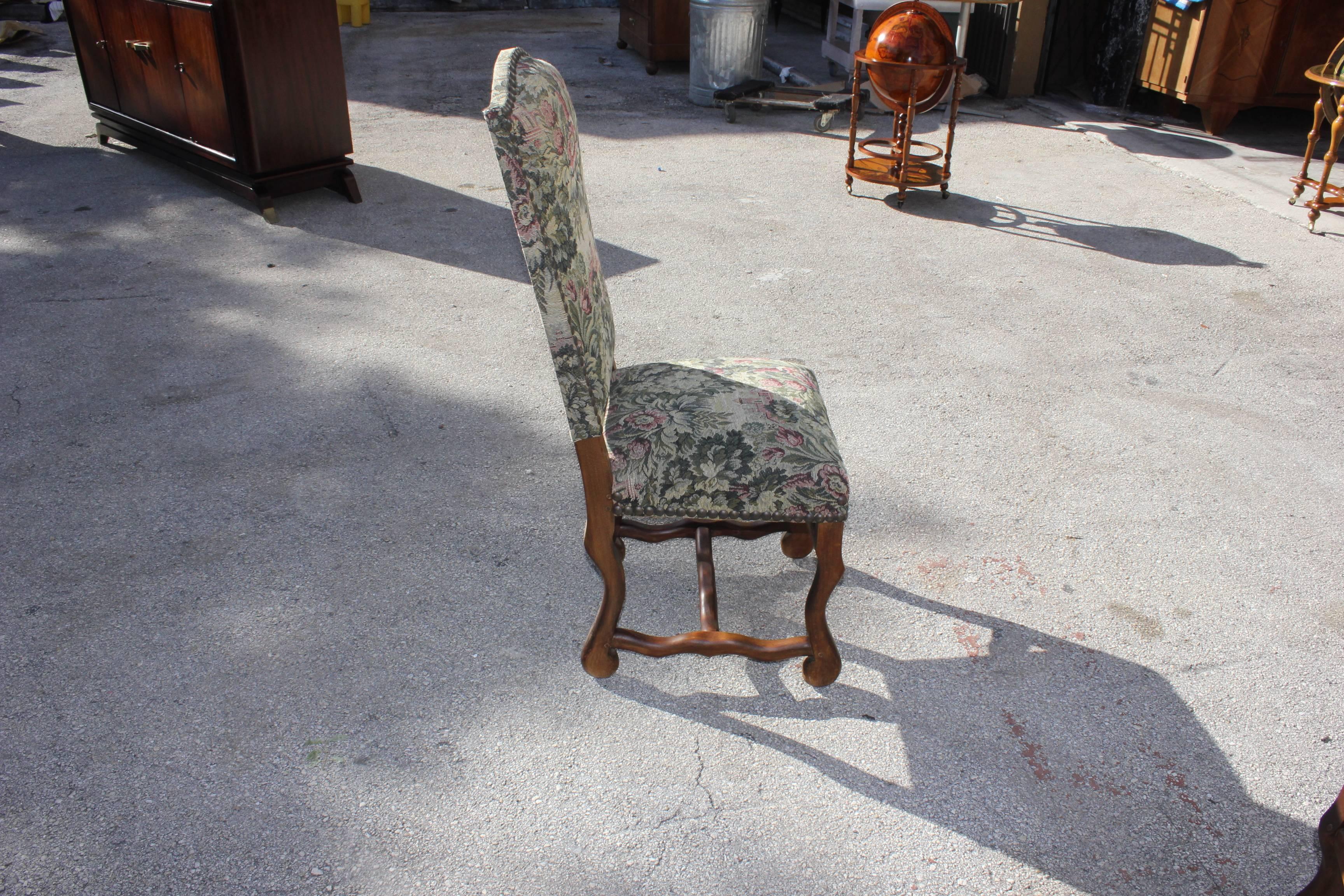 Beautiful Set of Six Louis XIII Style Os De Mouton Dining Chairs, circa 1880 In Excellent Condition In Hialeah, FL