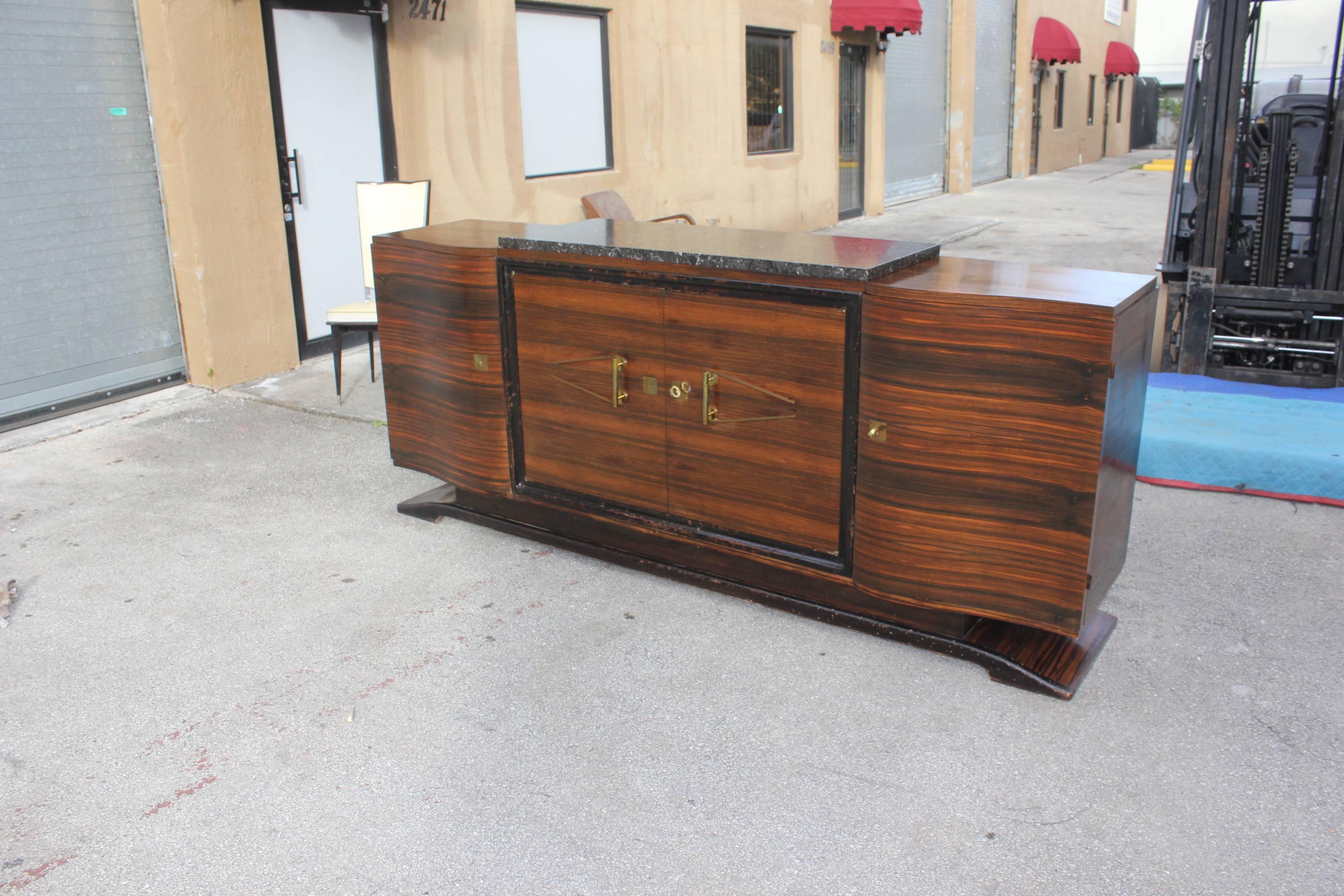 Masterpiece Art Deco Sideboard or Buffet Exotic Macassar Ebony by Maurice Rinck In Good Condition In Hialeah, FL